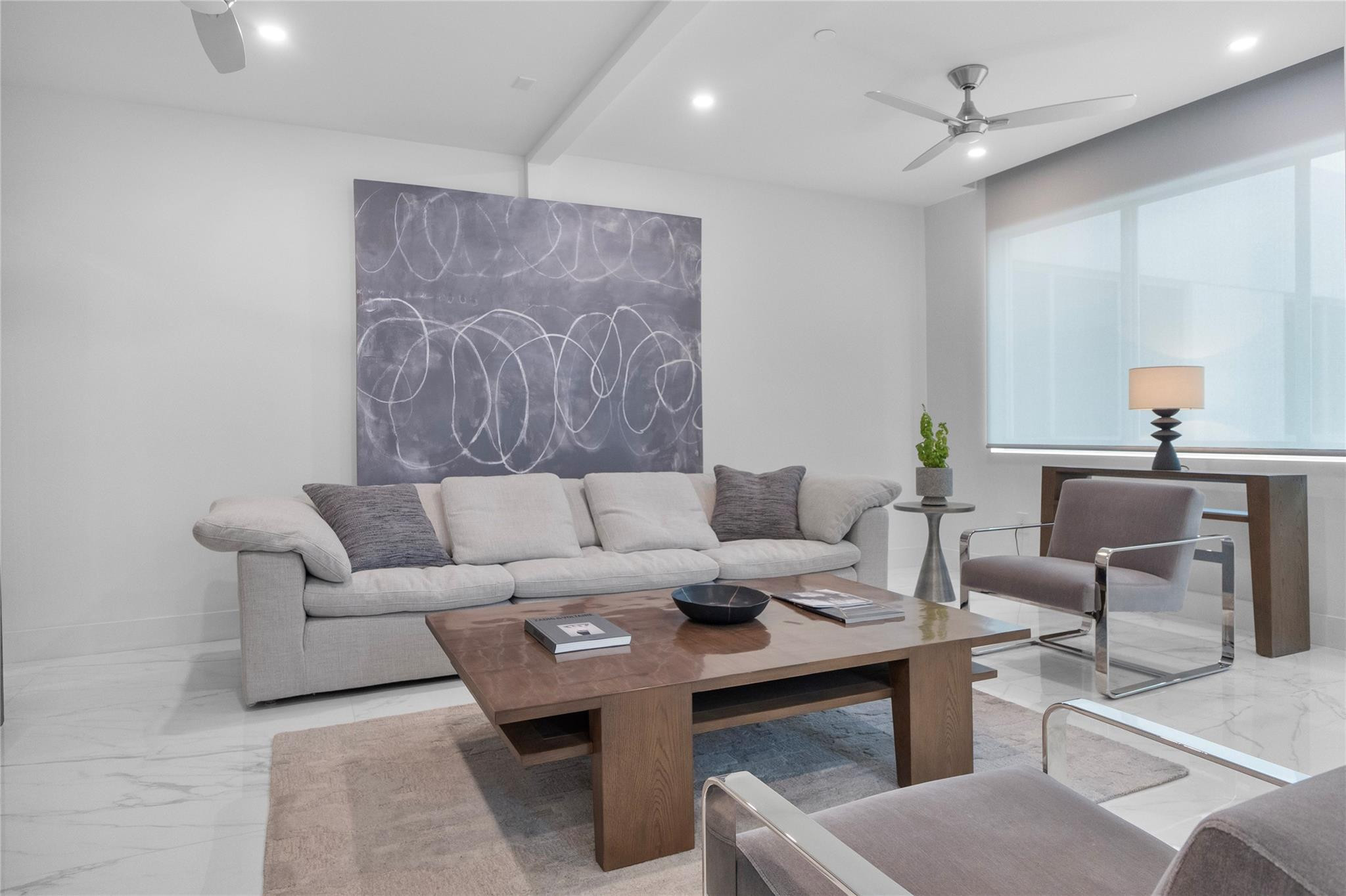 246 Garden Court 246, Lauderdale-By-The-Sea Unit: 246