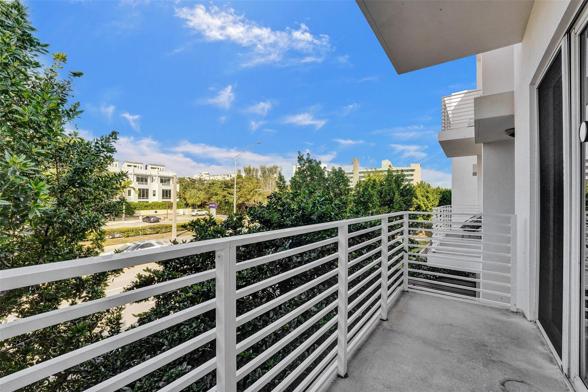 1359 N Ocean Boulevard