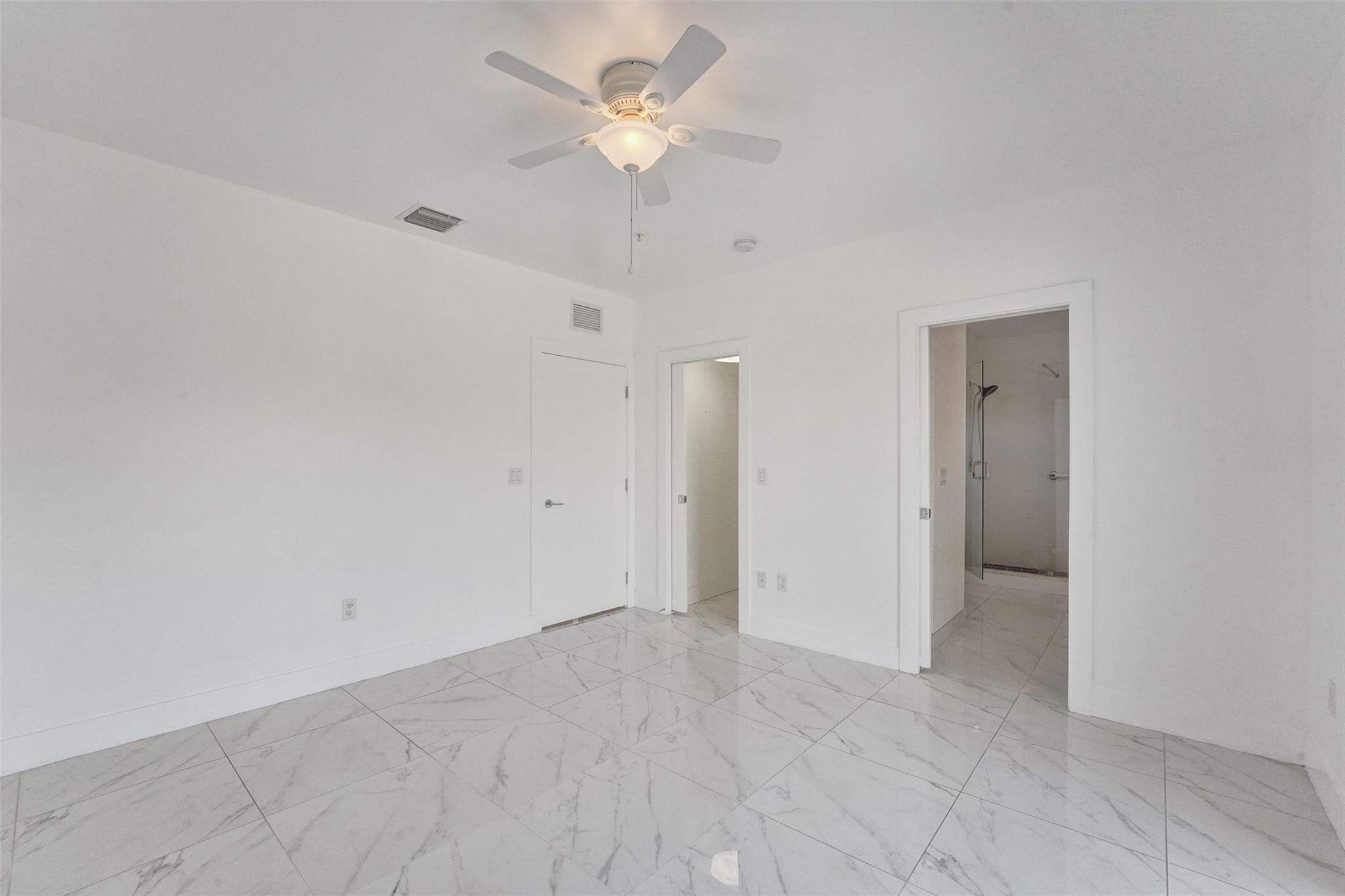 1359 N Ocean Boulevard