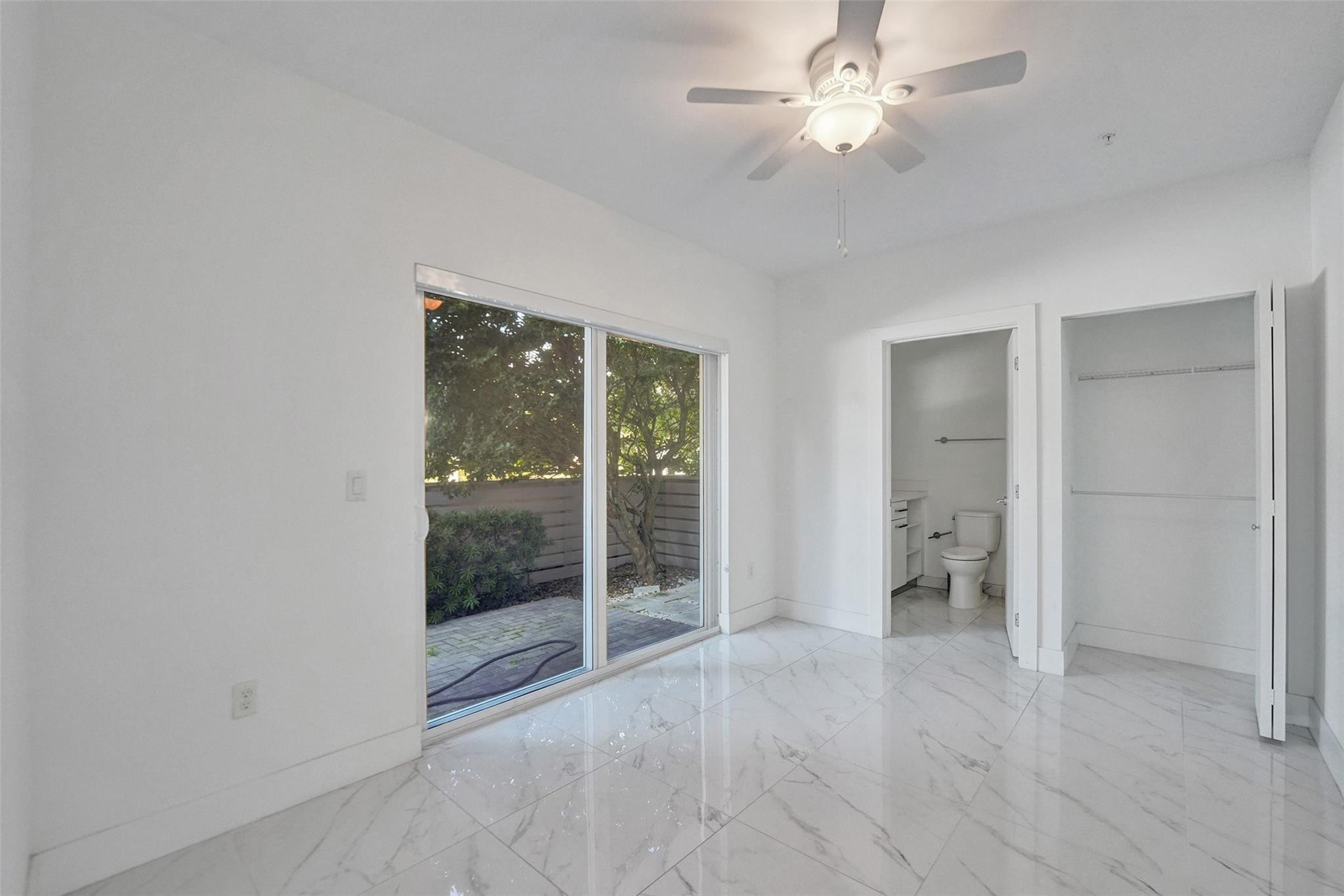 1359 N Ocean Boulevard