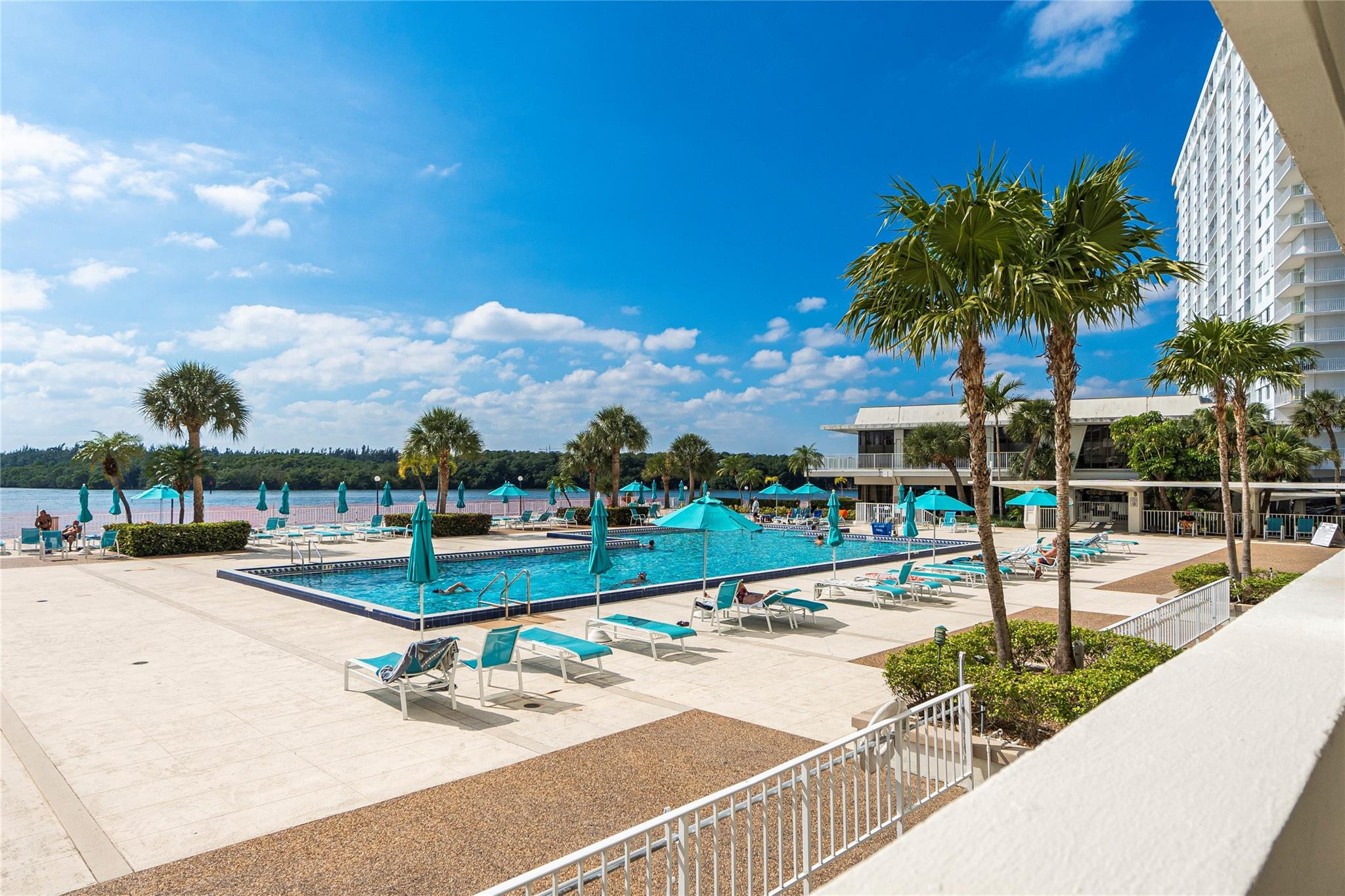 300 Bayview Drive 108