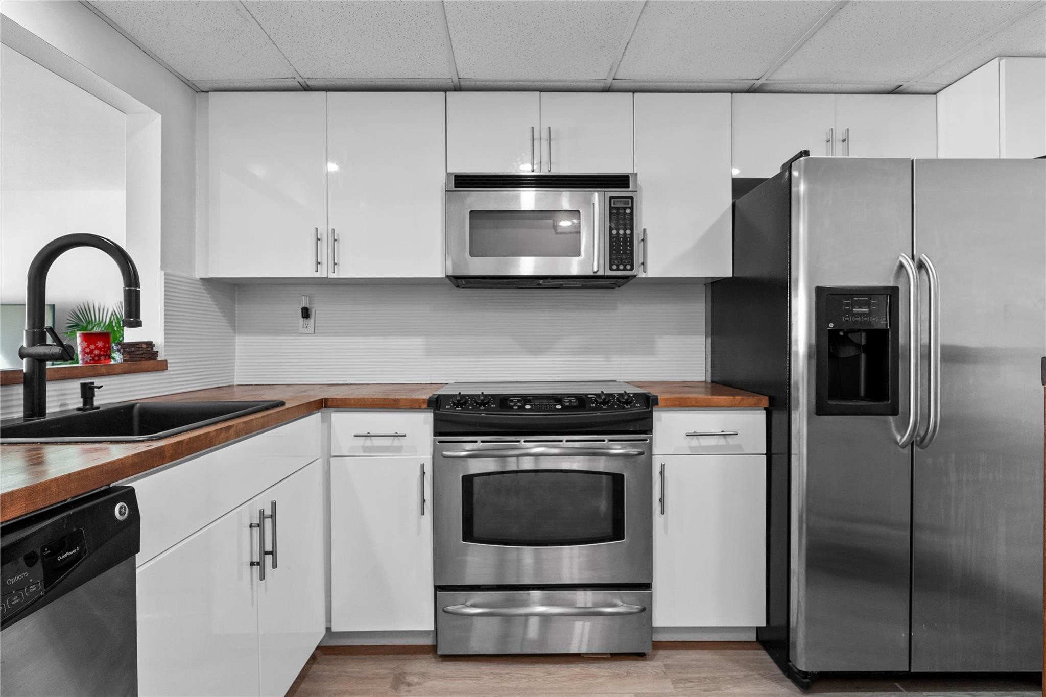 300 Bayview Drive 108