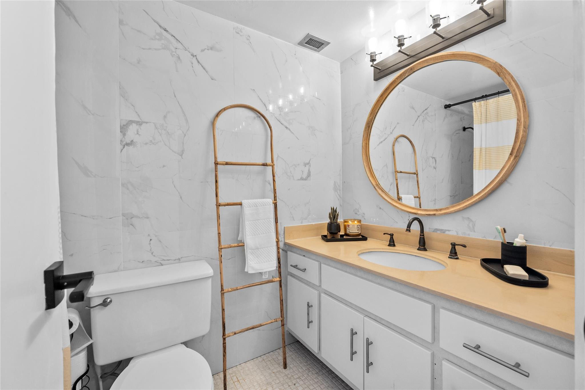 300 Bayview Drive 108