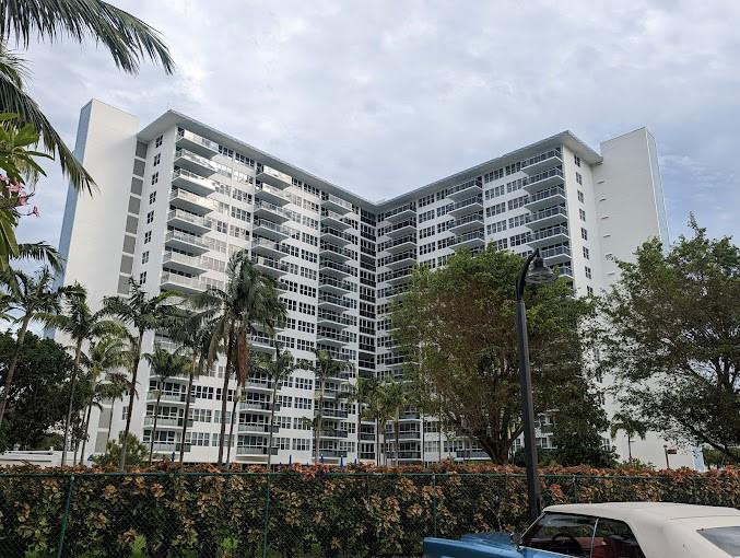 3333 NE 34th Street 109