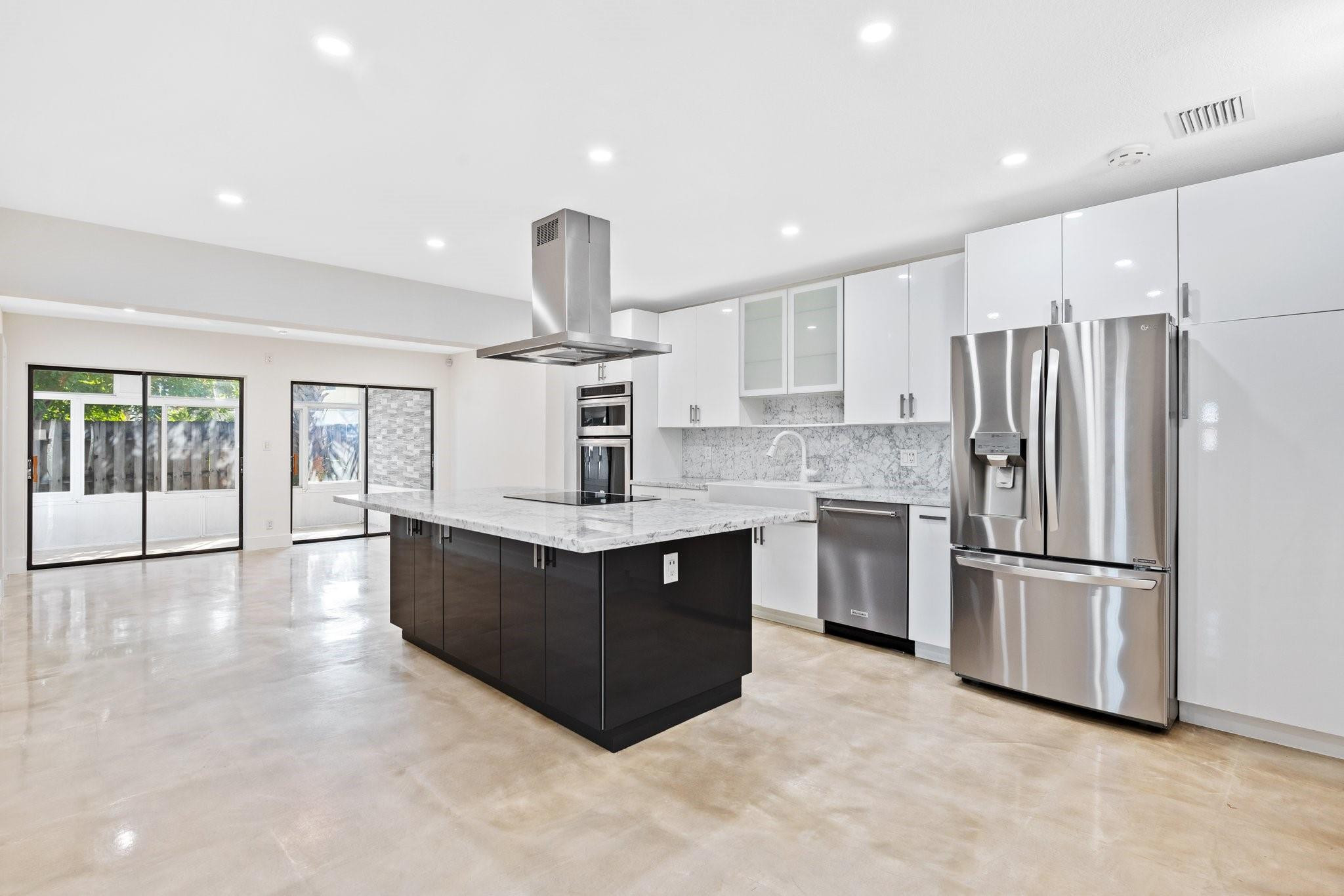 2200 NE 36th Street 2