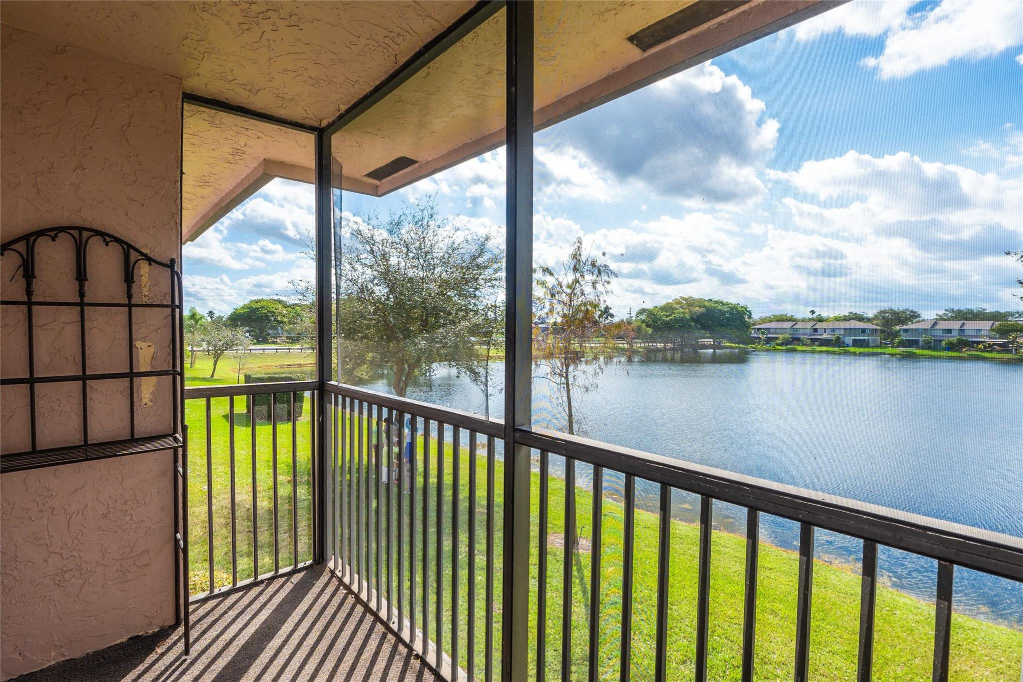 1040 NW 106th Terrace 203