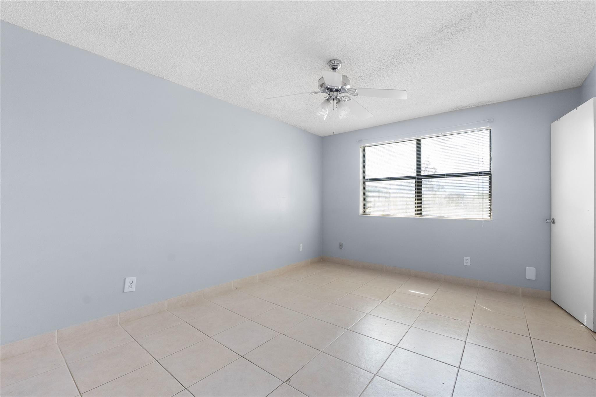 1040 NW 106th Terrace 203