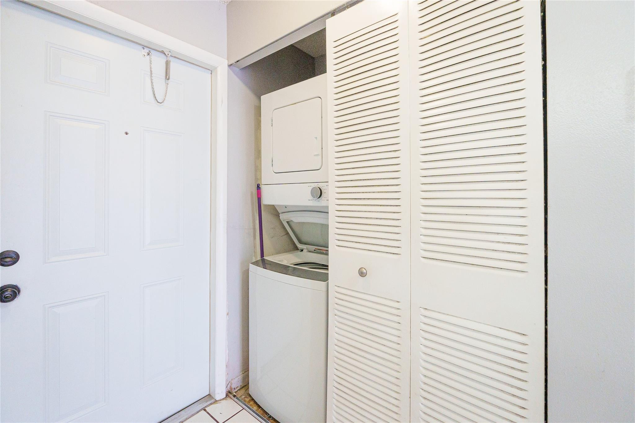 1040 NW 106th Terrace 203