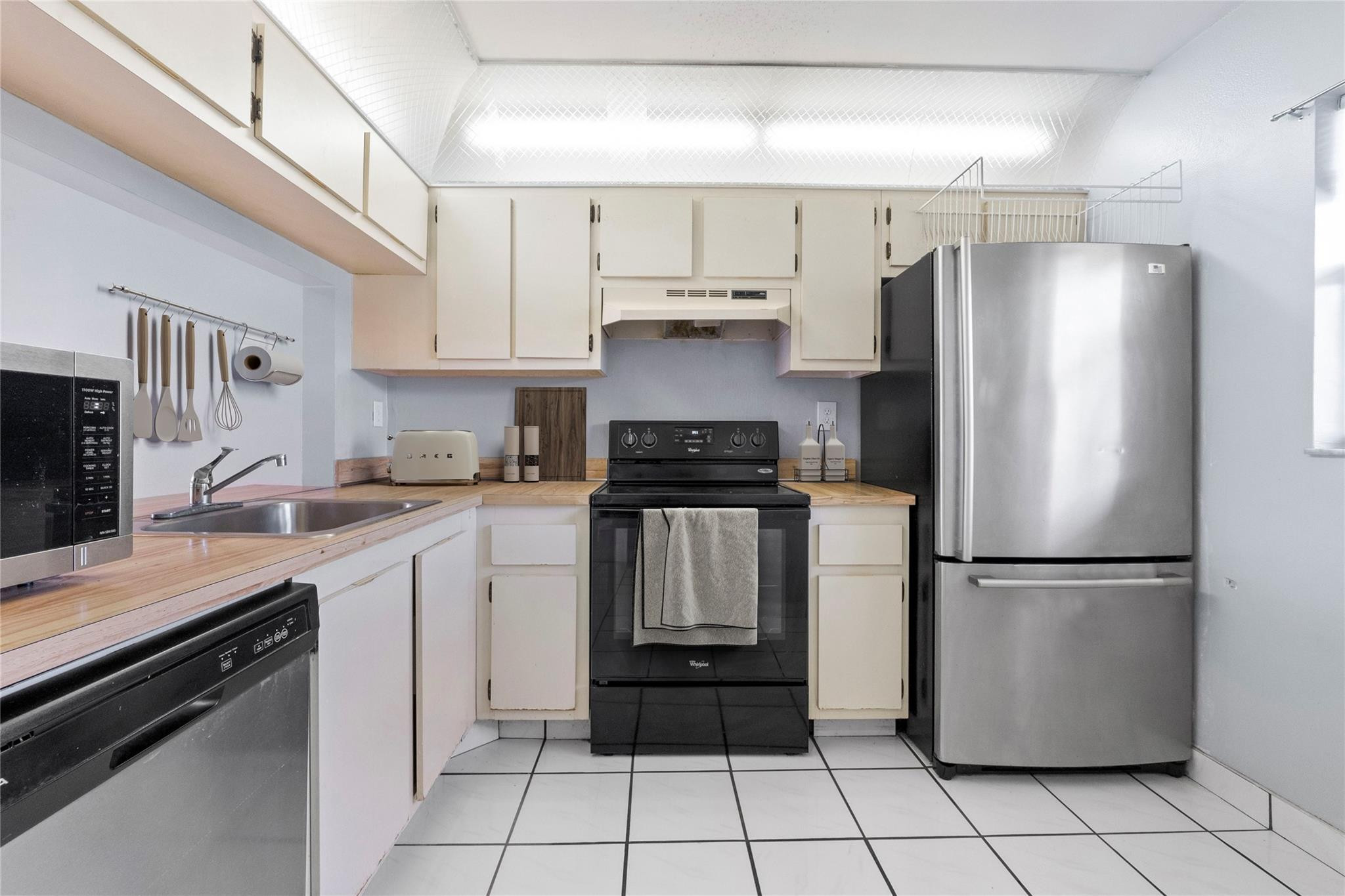 1040 NW 106th Terrace 203