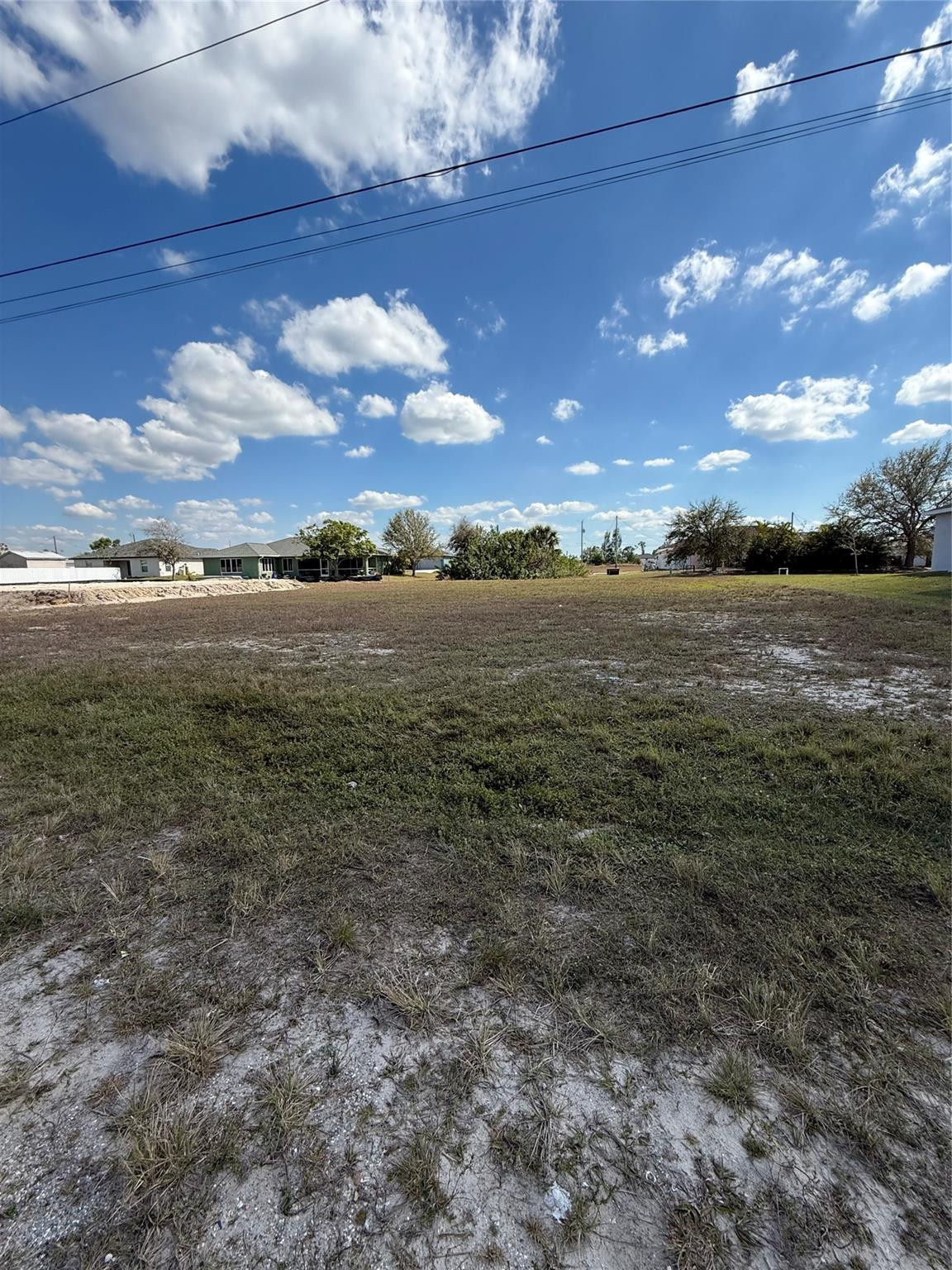 1106 NE 39th Terrace