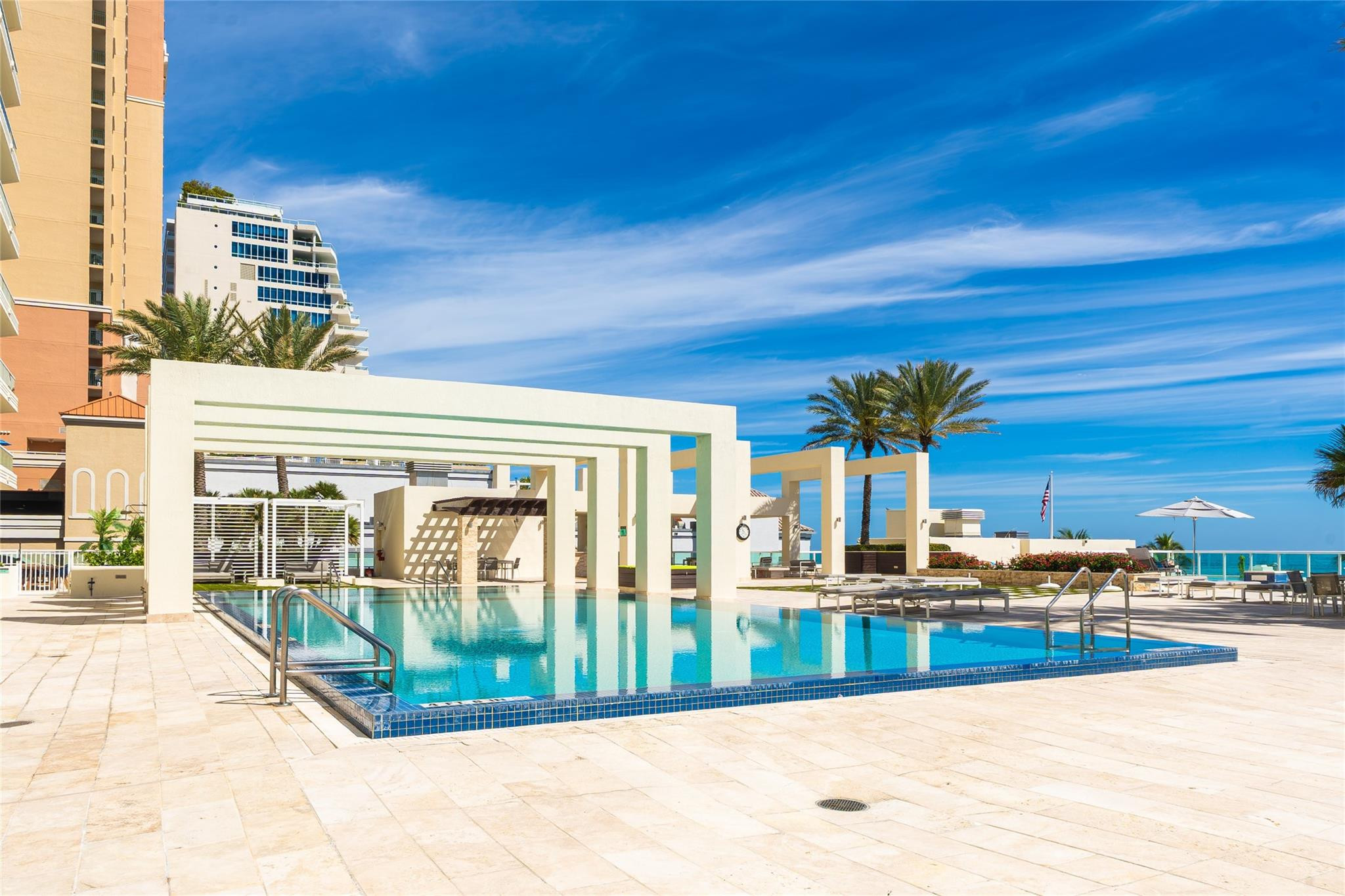 101 S Fort Lauderdale Beach Boulevard Unit: 907