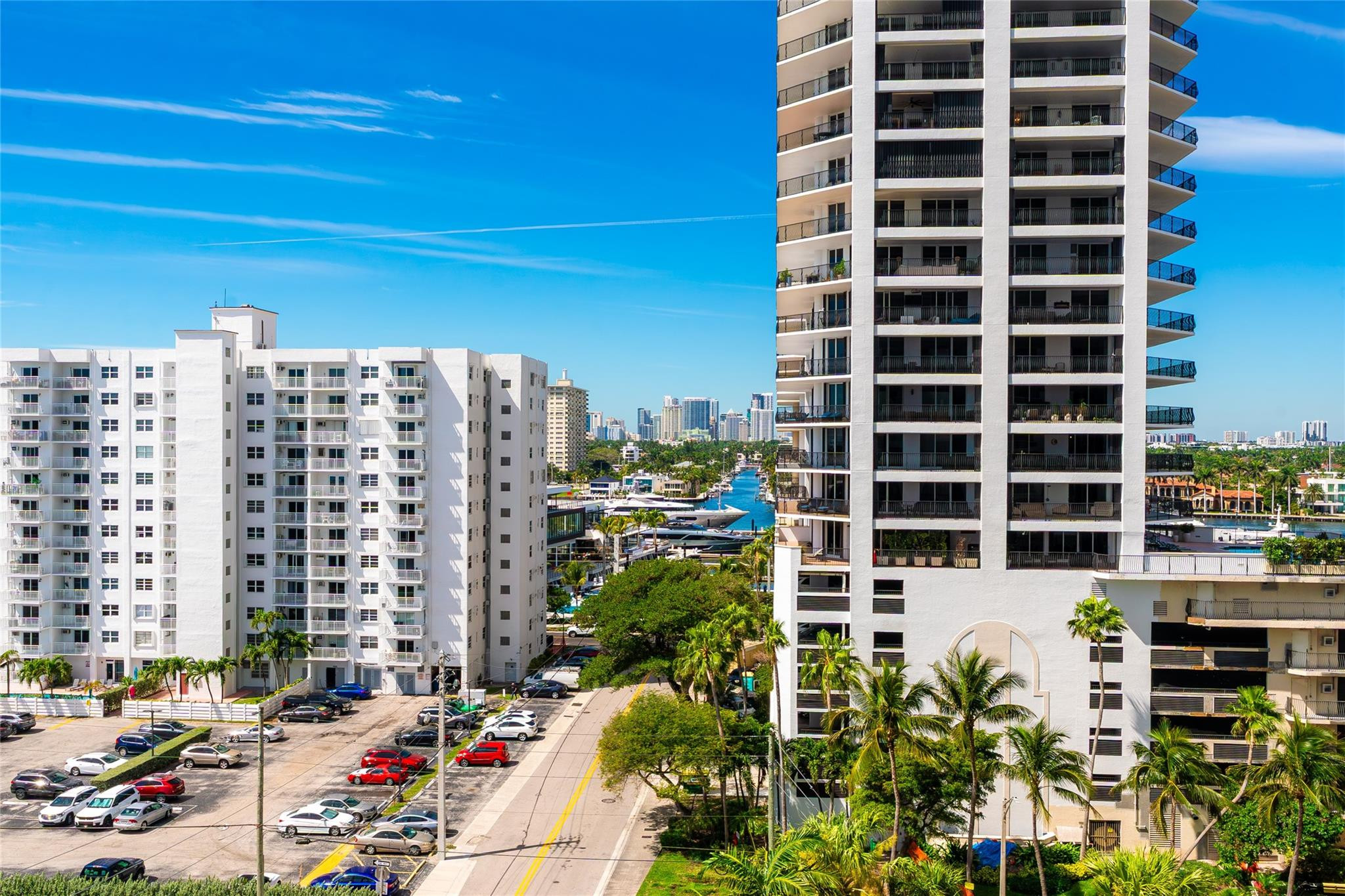 101 S Fort Lauderdale Beach Boulevard Unit: 907