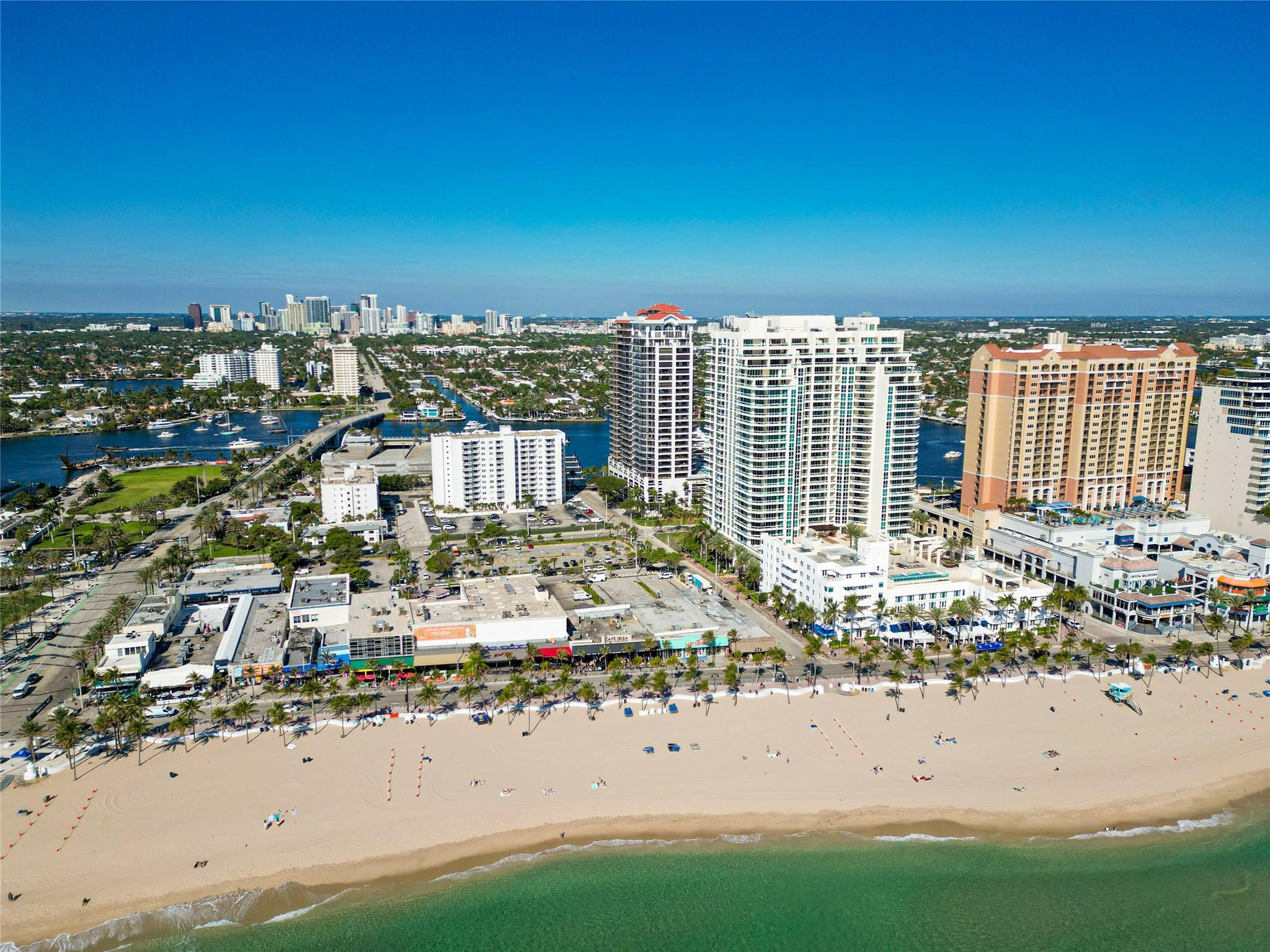 101 S Fort Lauderdale Beach Boulevard Unit: 907
