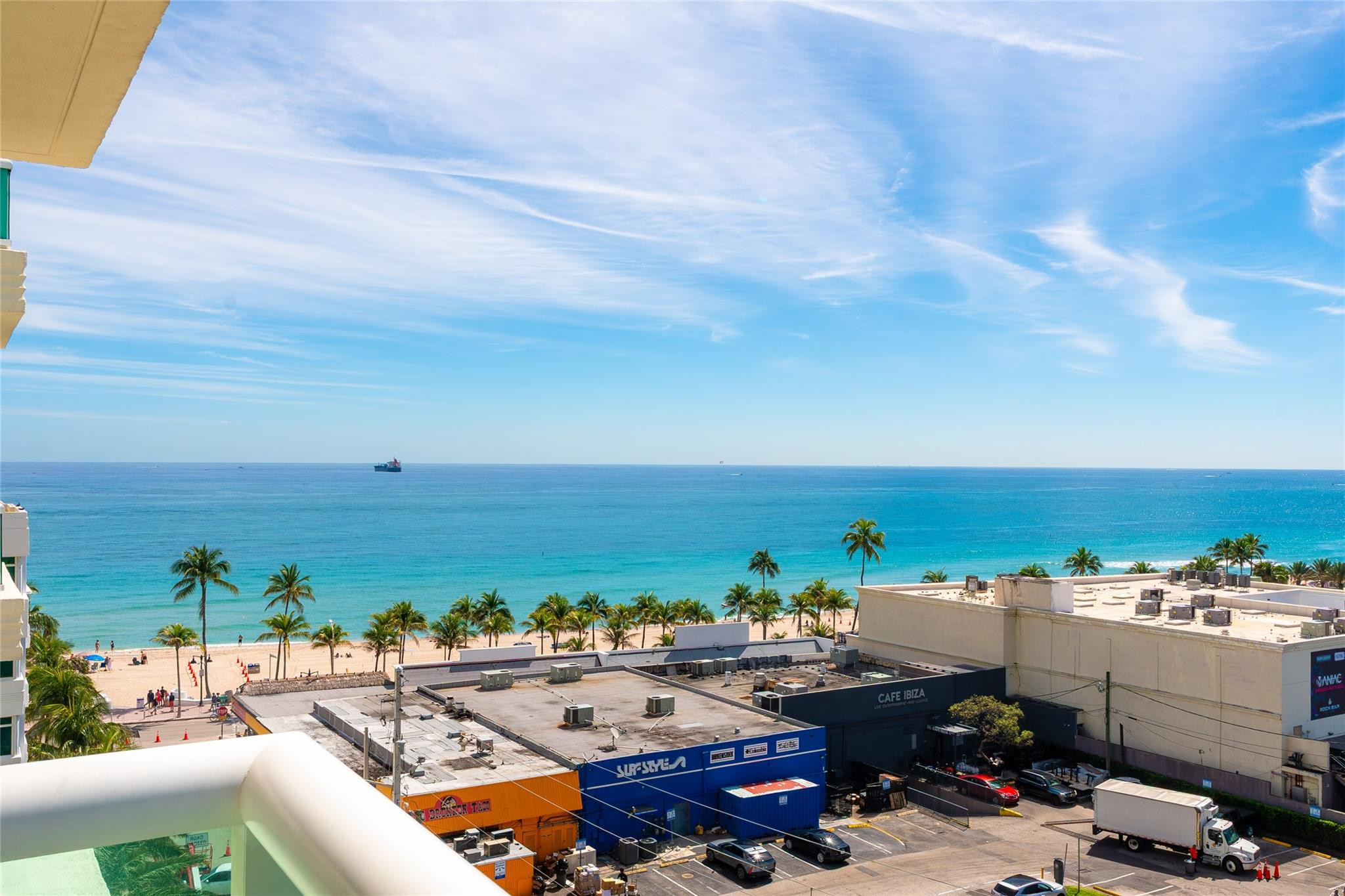 101 S Fort Lauderdale Beach Boulevard Unit: 907