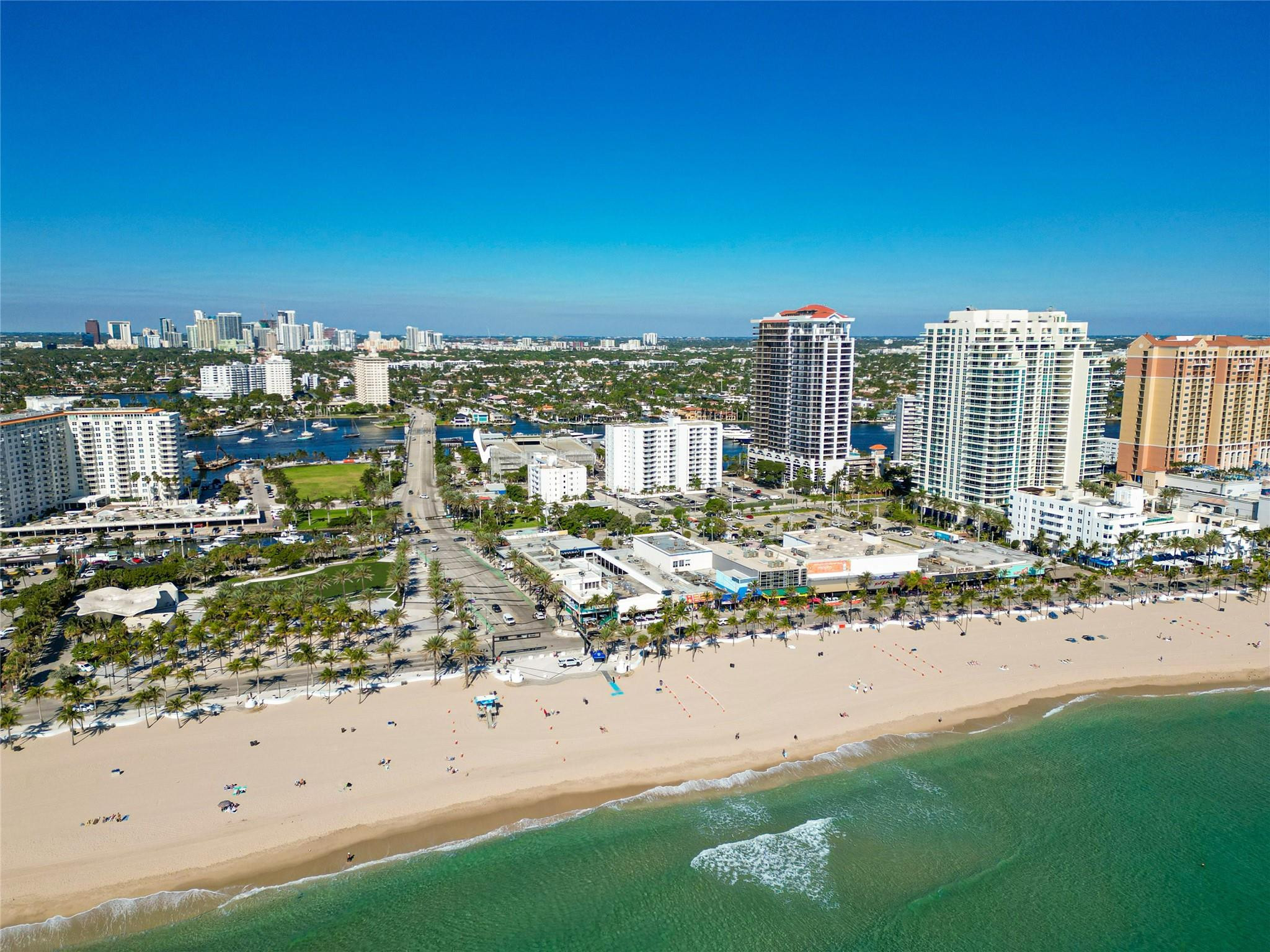 101 S Fort Lauderdale Beach Boulevard Unit: 907