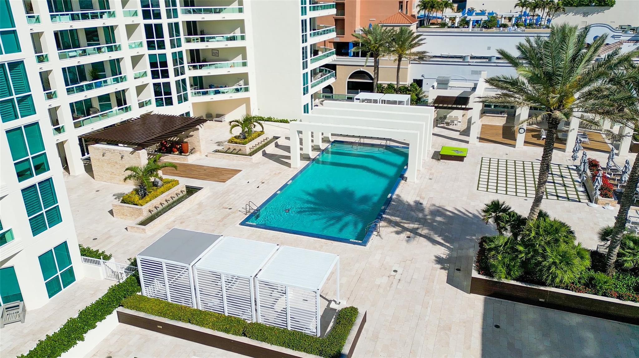 101 S Fort Lauderdale Beach Boulevard Unit: 907