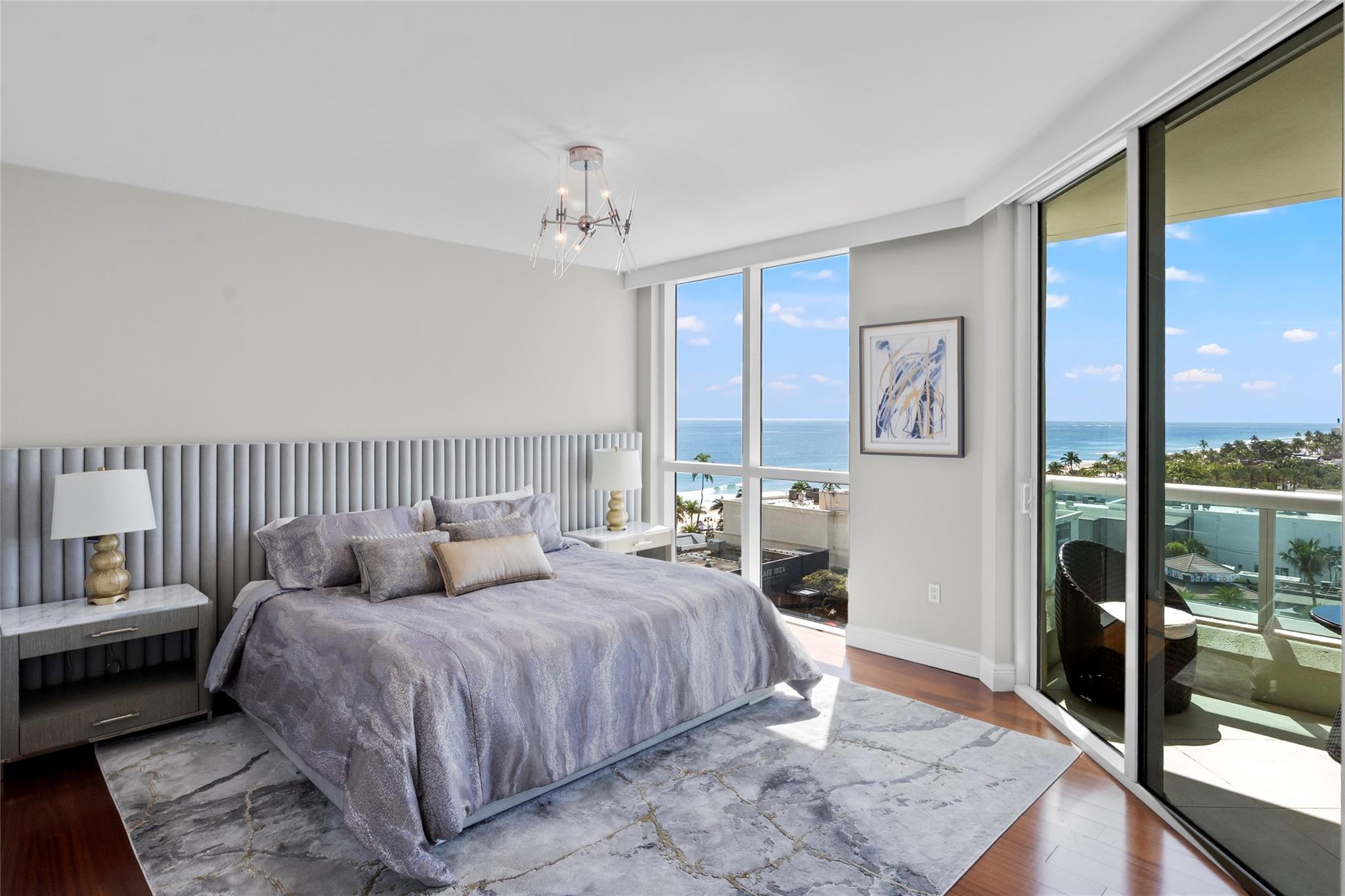 101 S Fort Lauderdale Beach Boulevard Unit: 907