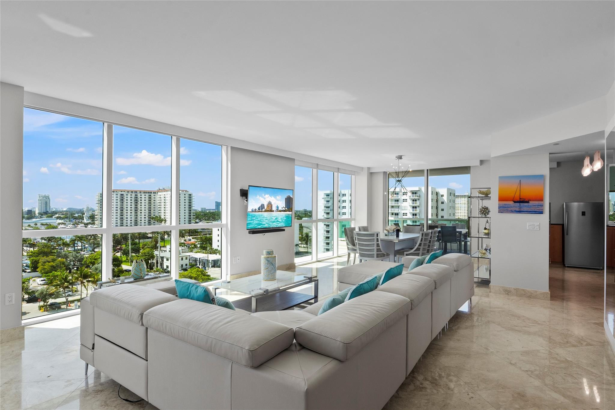 101 S Fort Lauderdale Beach Boulevard Unit: 907