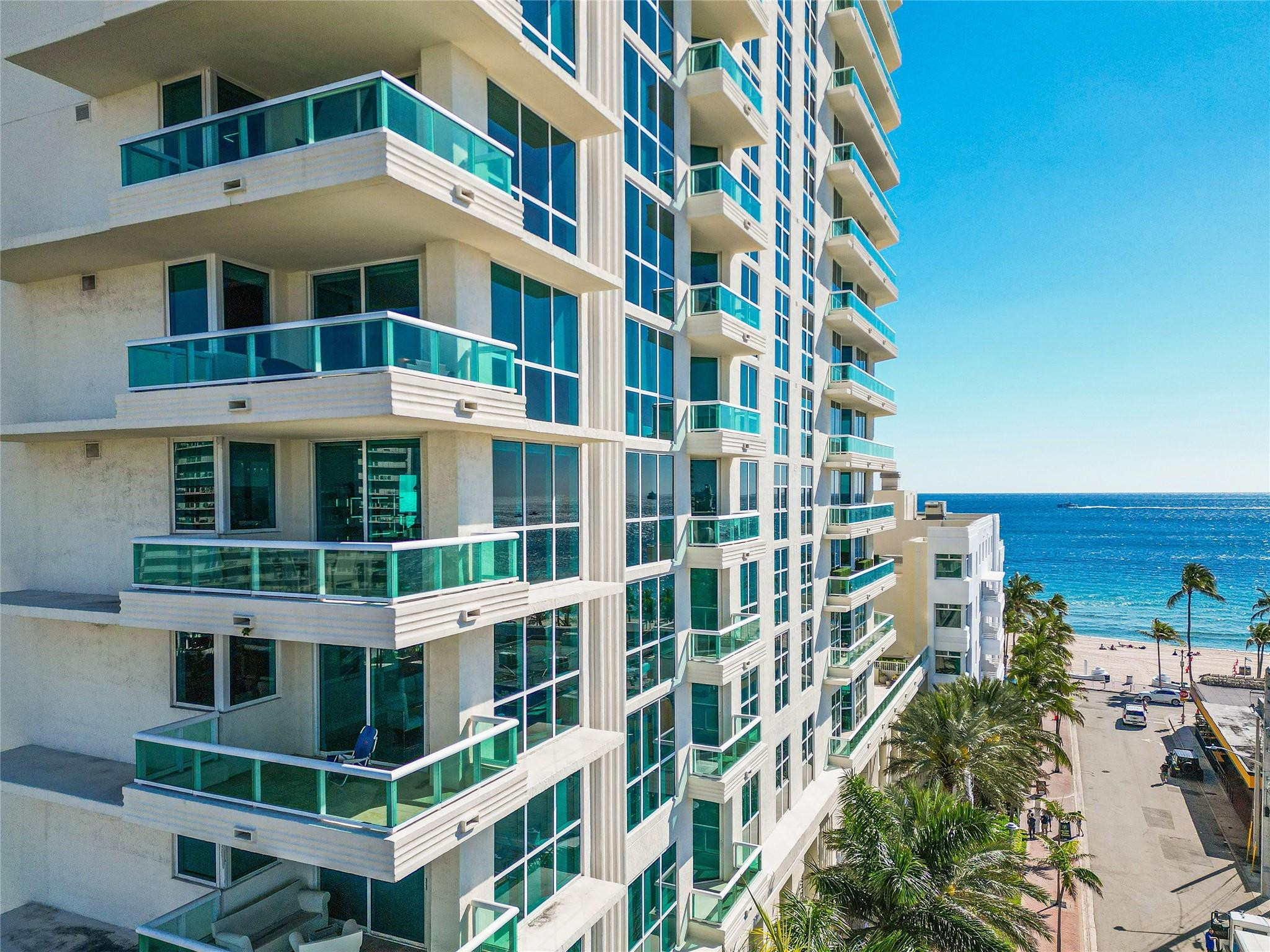 101 S Fort Lauderdale Beach Boulevard Unit: 907