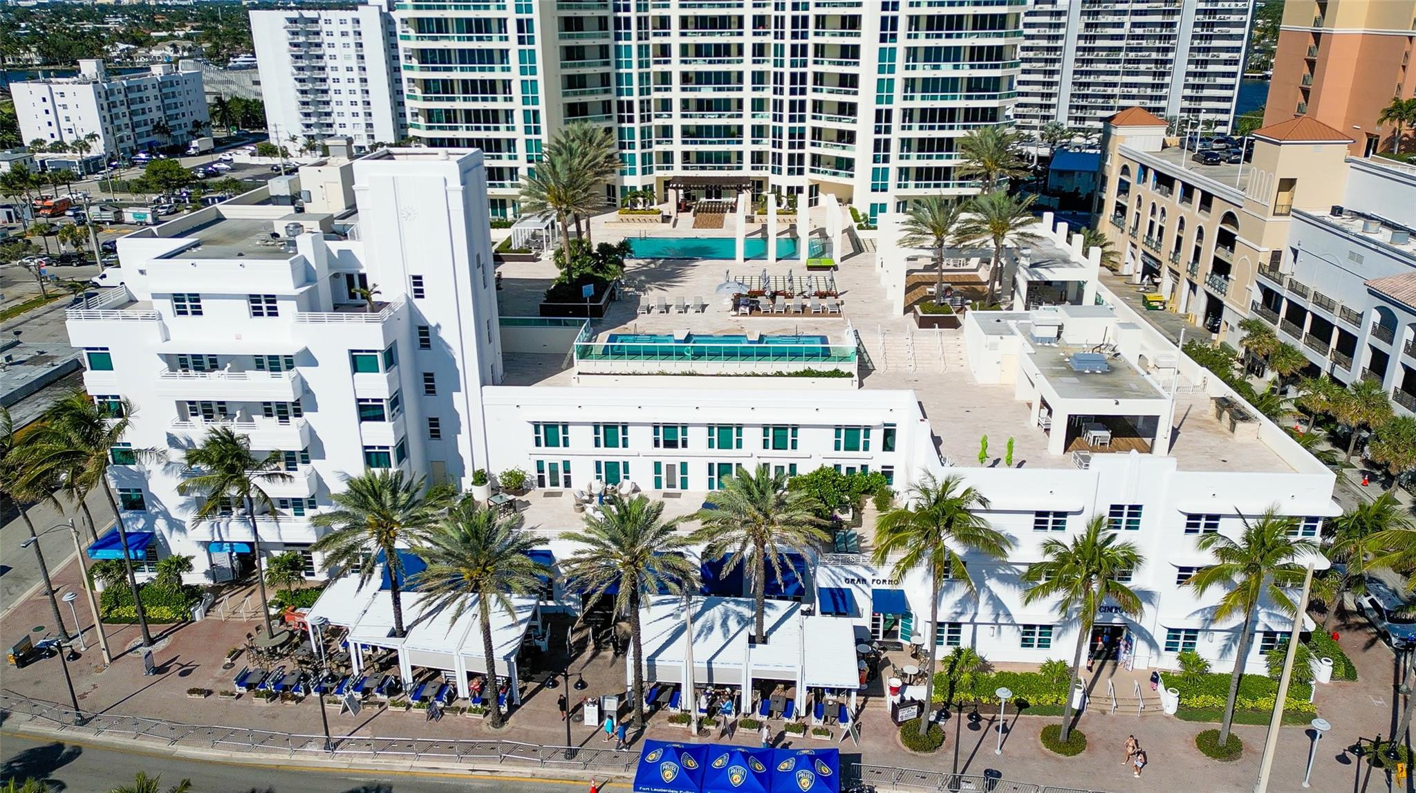 101 S Fort Lauderdale Beach Boulevard Unit: 907