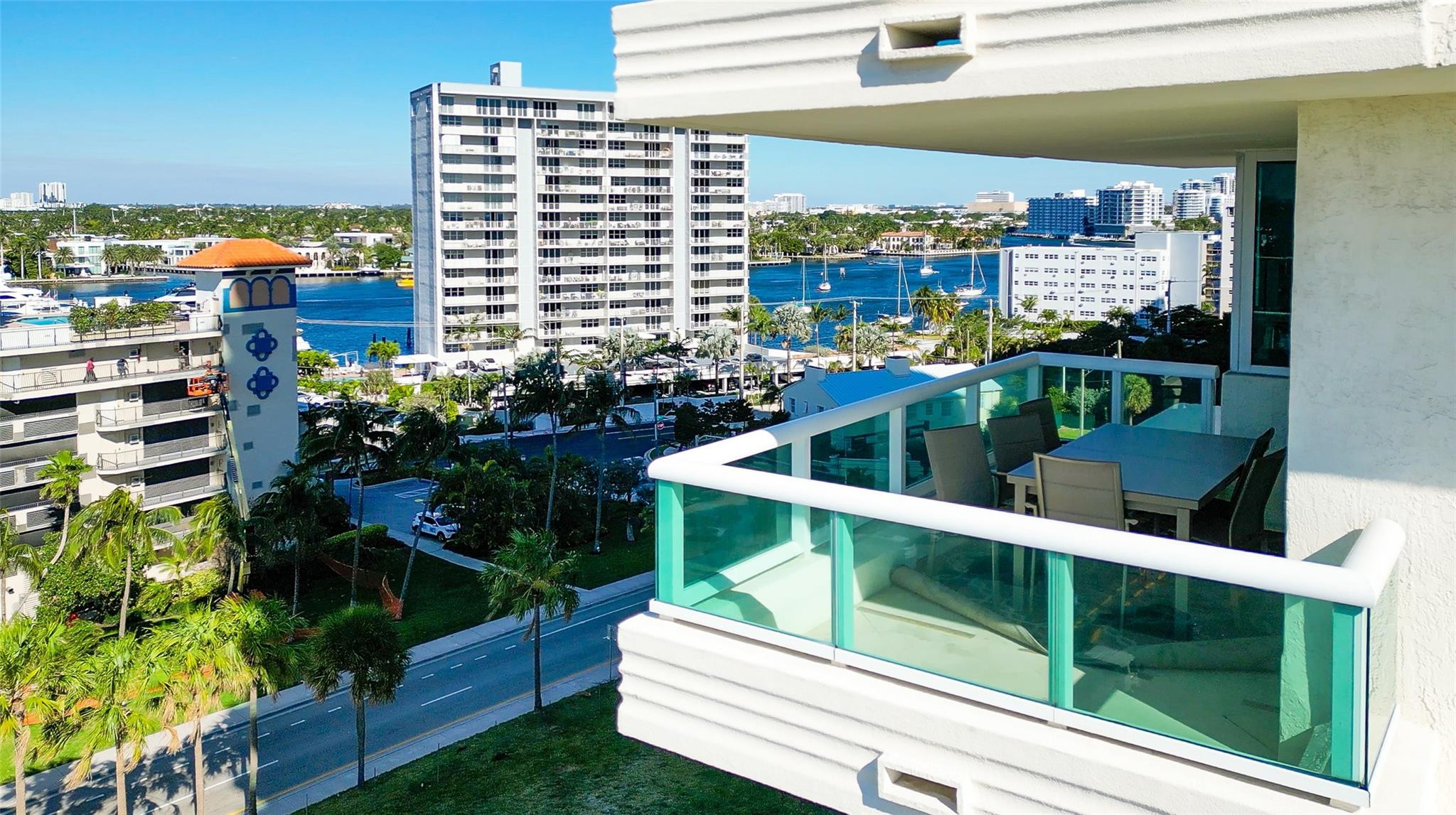 101 S Fort Lauderdale Beach Boulevard Unit: 907