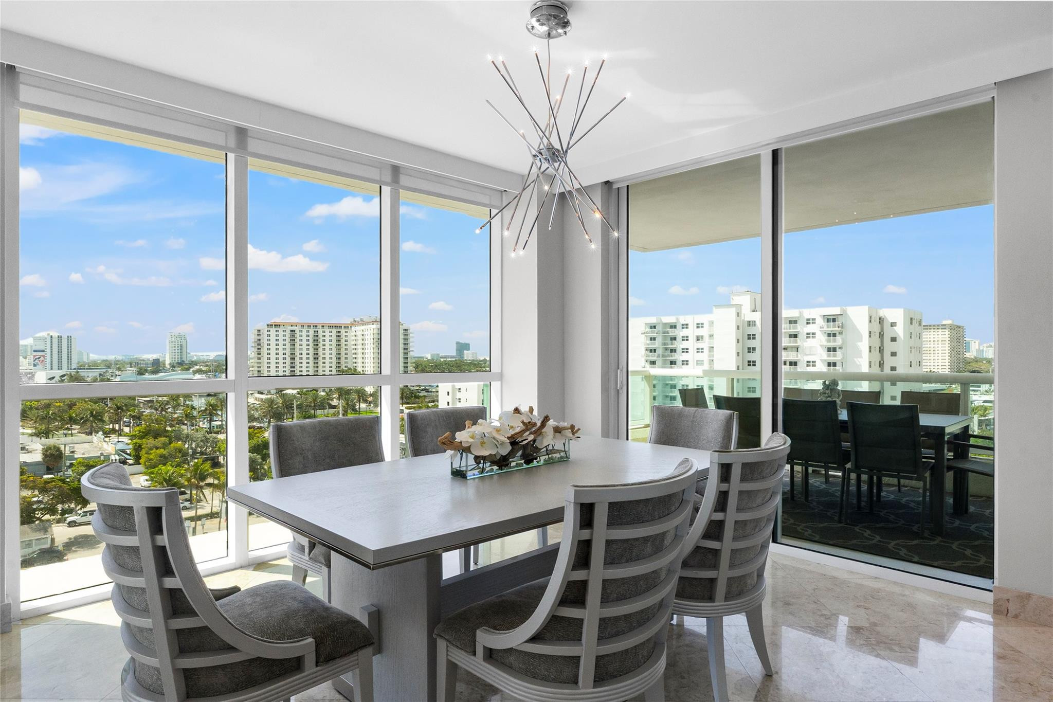 101 S Fort Lauderdale Beach Boulevard Unit: 907