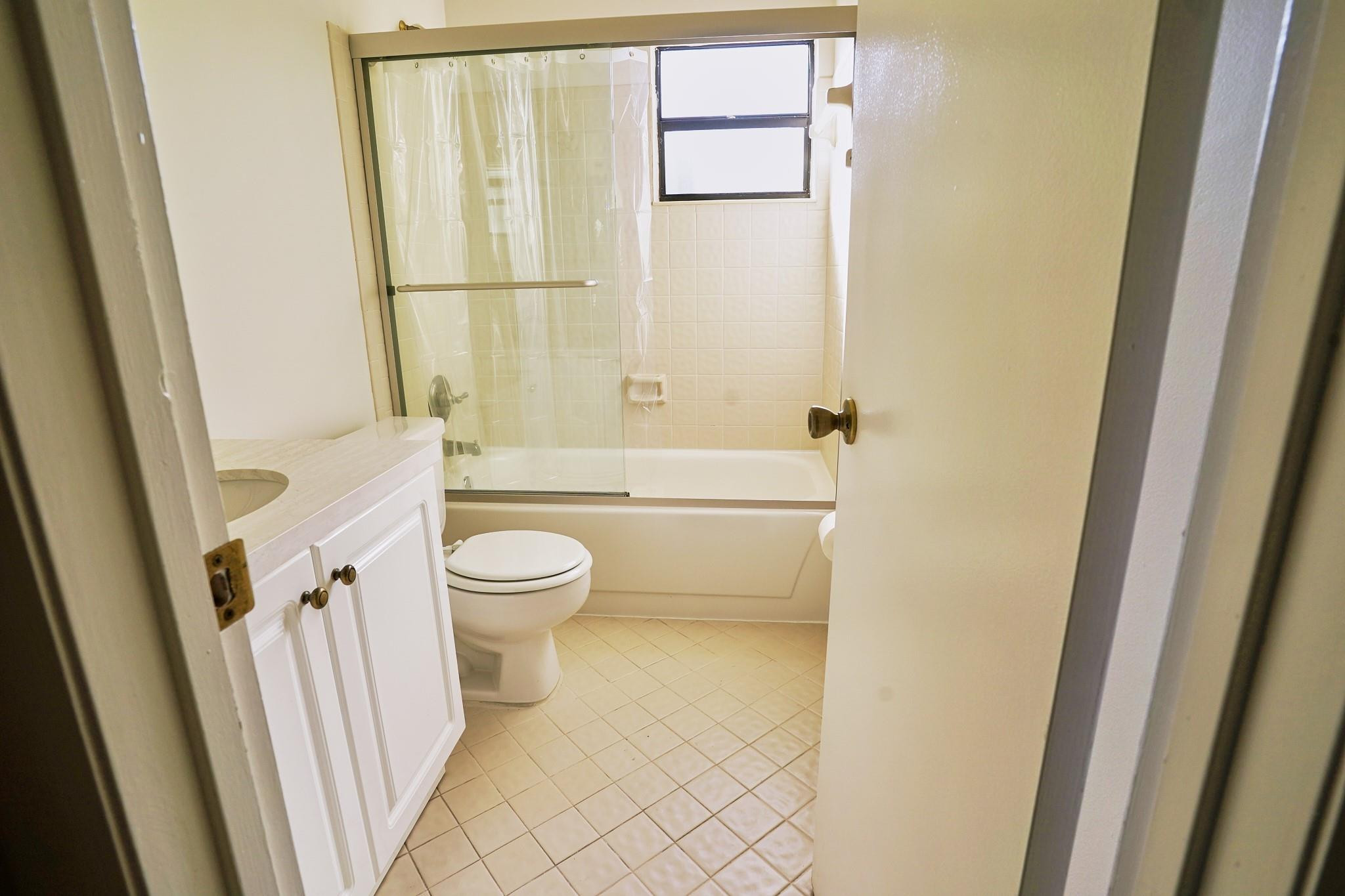 3325 Cocoplum Circle 3303