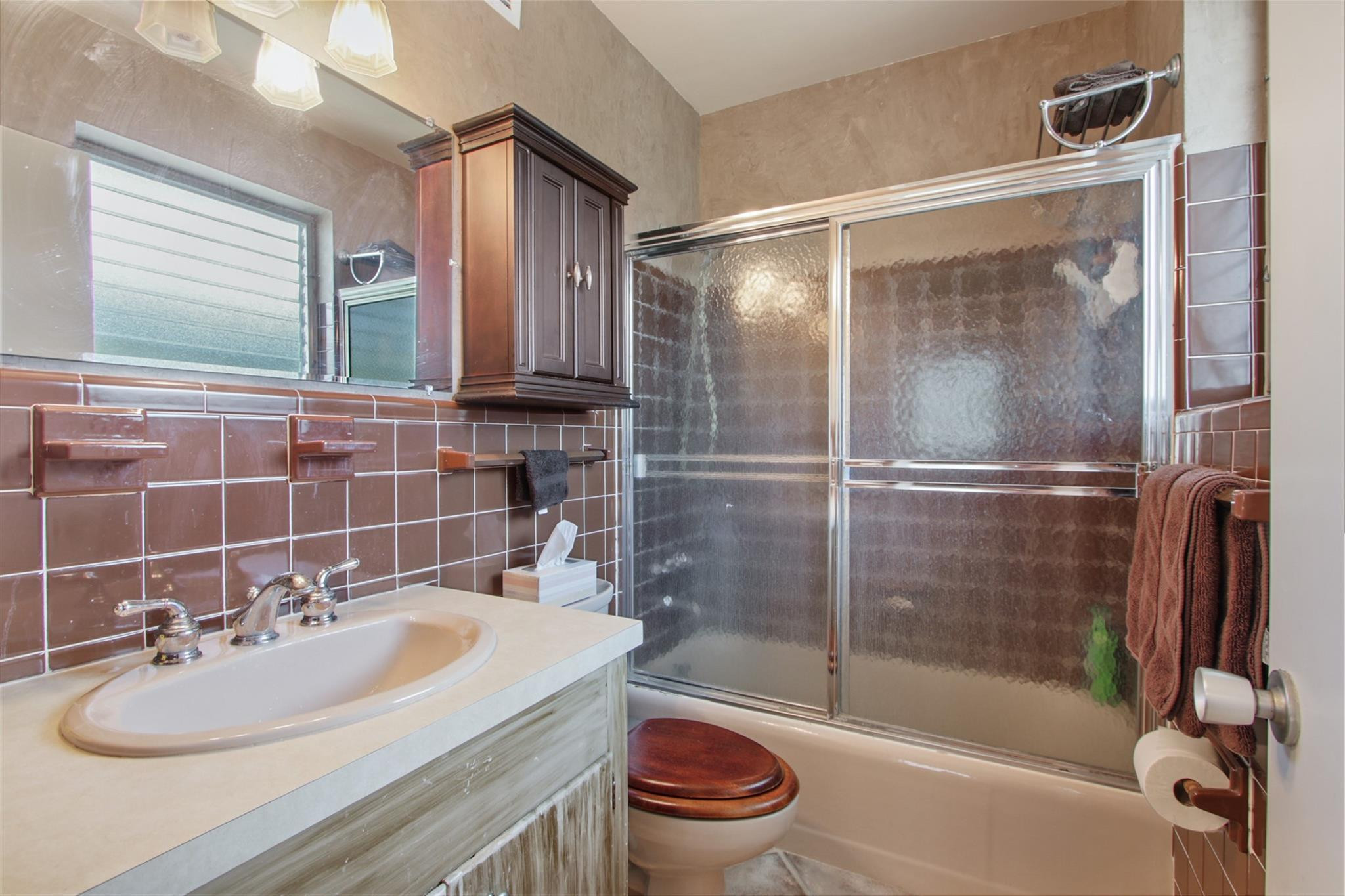 180 Isle Of Venice Drive 222