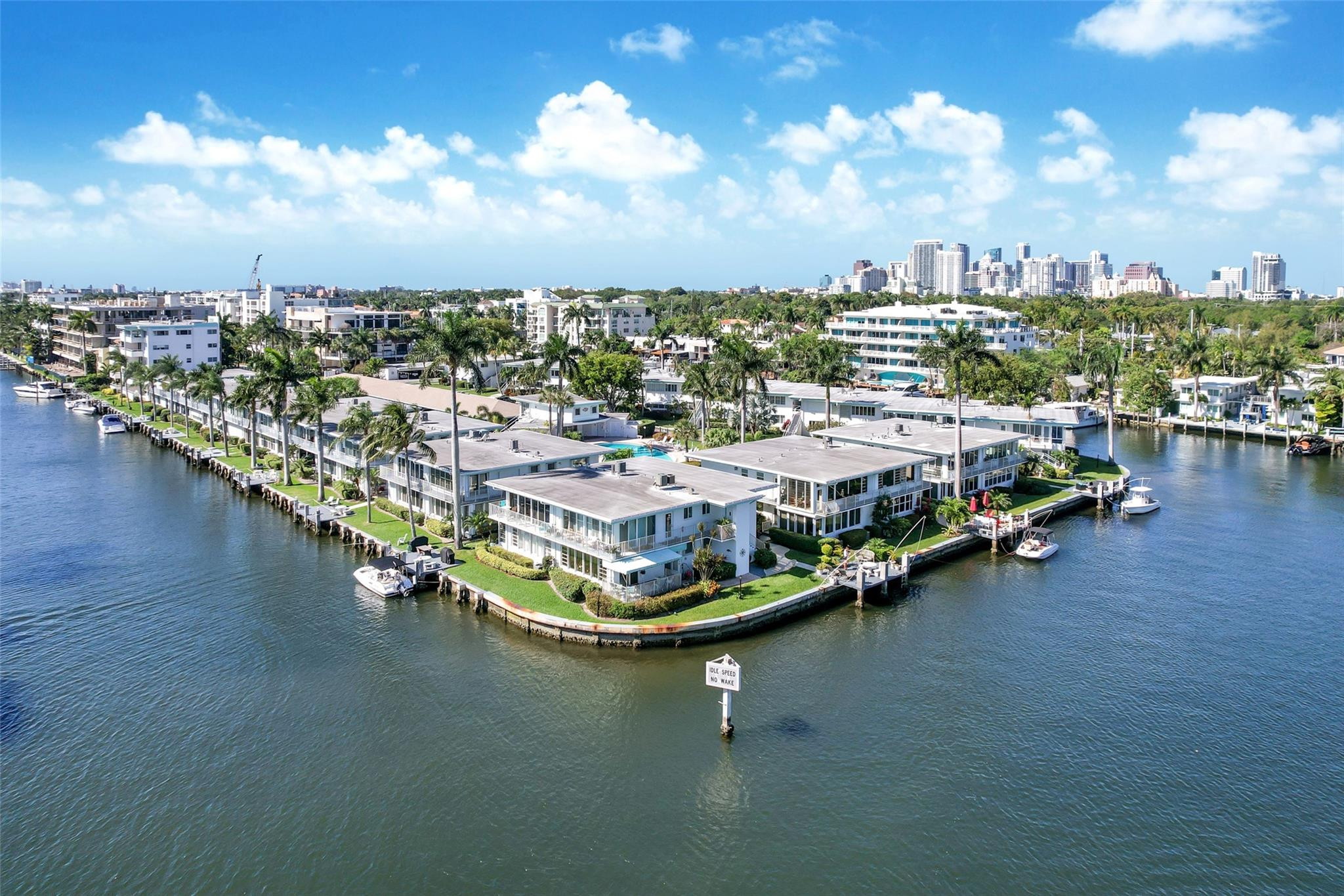 180 Isle Of Venice Drive 222