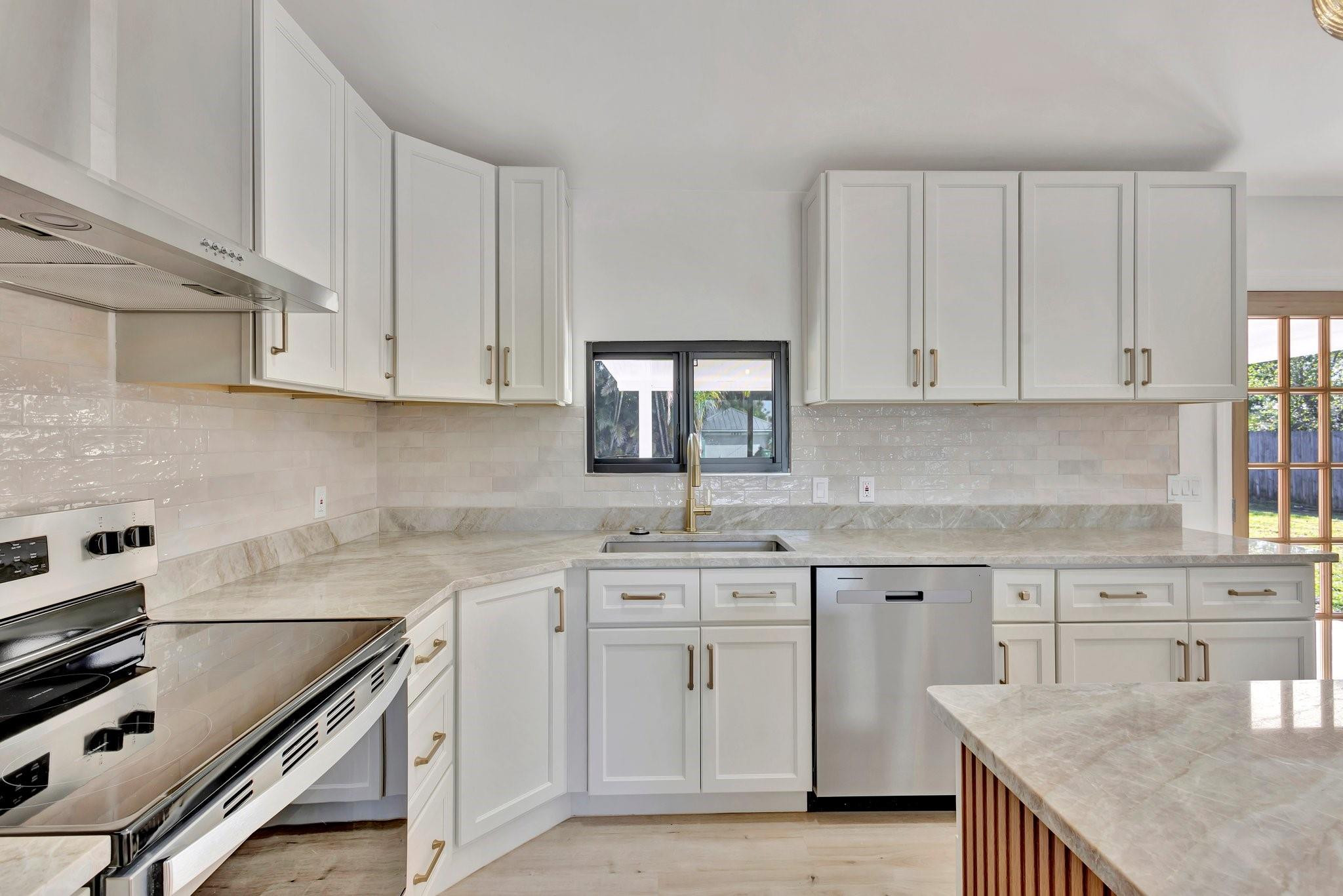 1250 SW Marmore Avenue, Port St. Lucie
