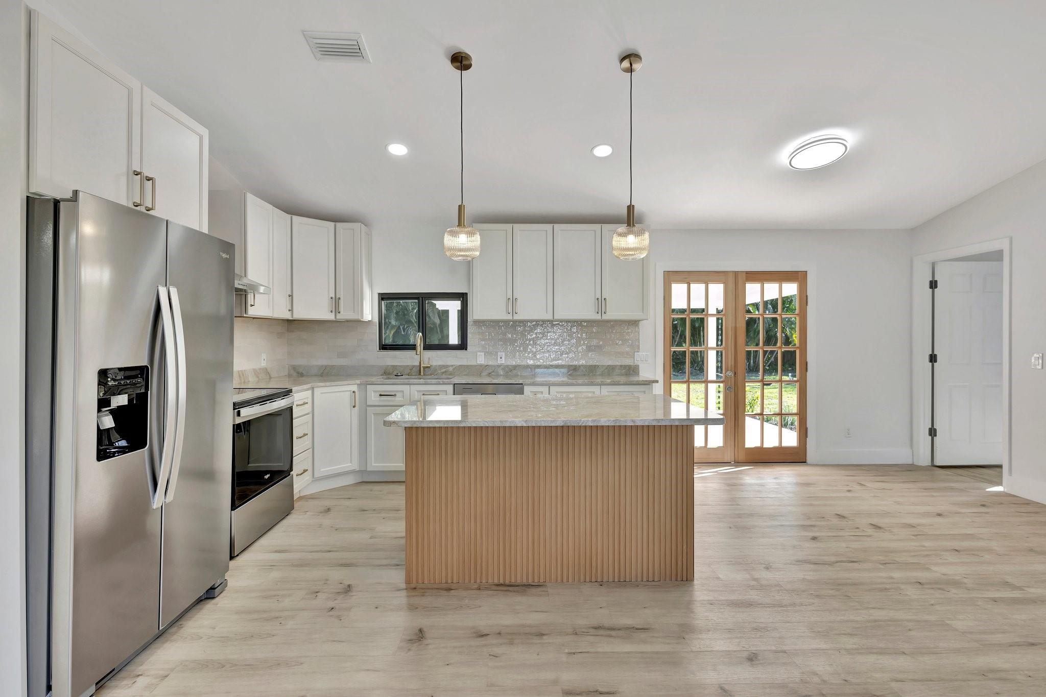 1250 SW Marmore Avenue, Port St. Lucie