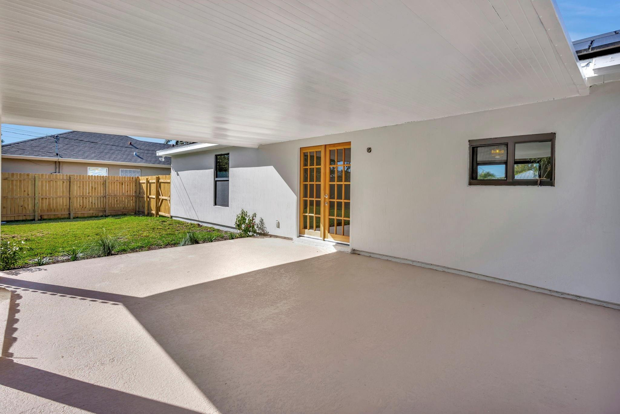 1250 SW Marmore Avenue, Port St. Lucie