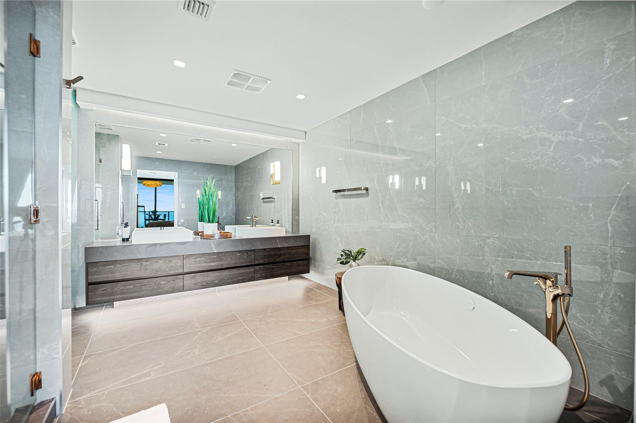 1116 N Ocean Boulevard 1603