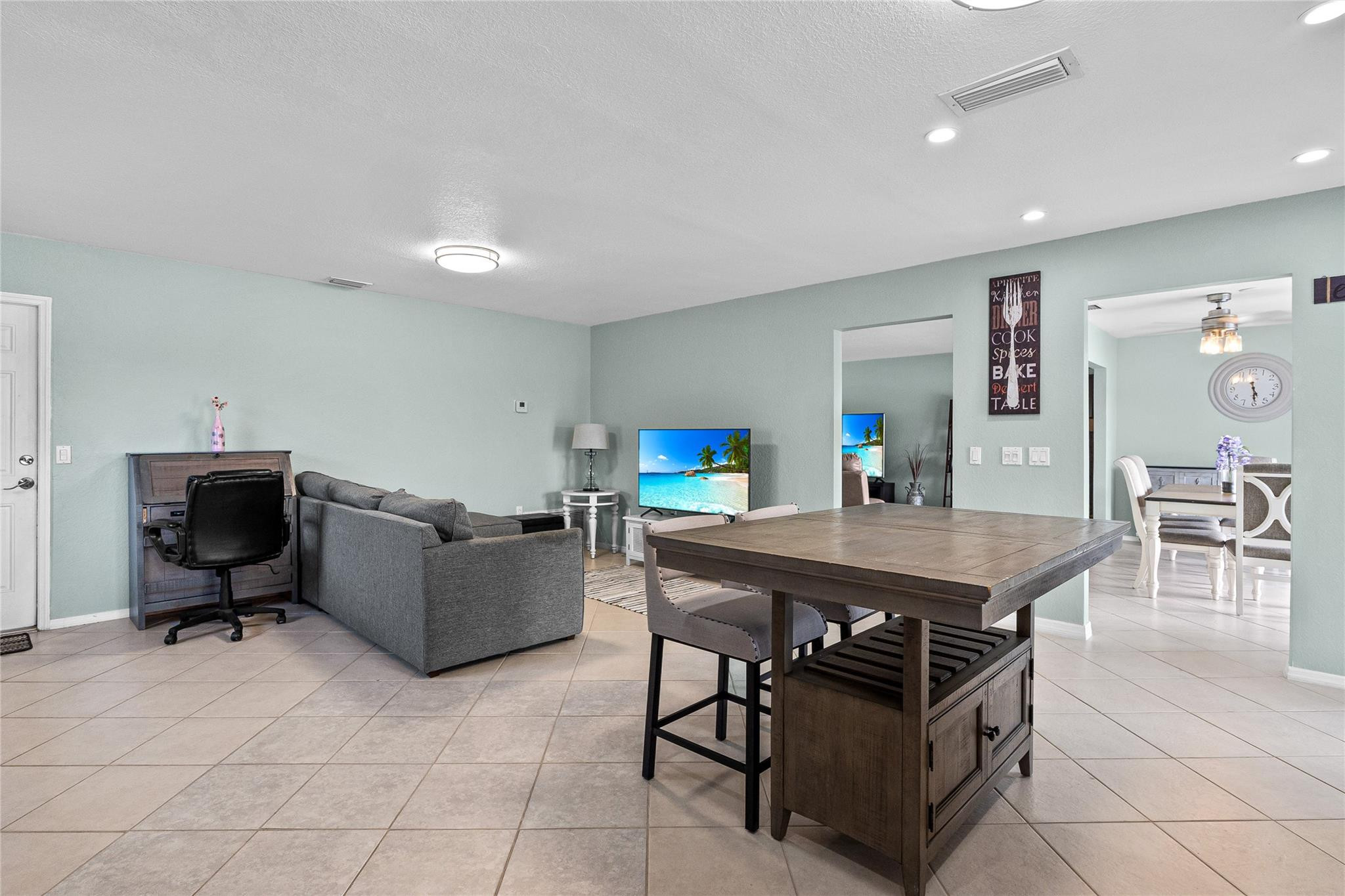 3801 NW 115th Terrace