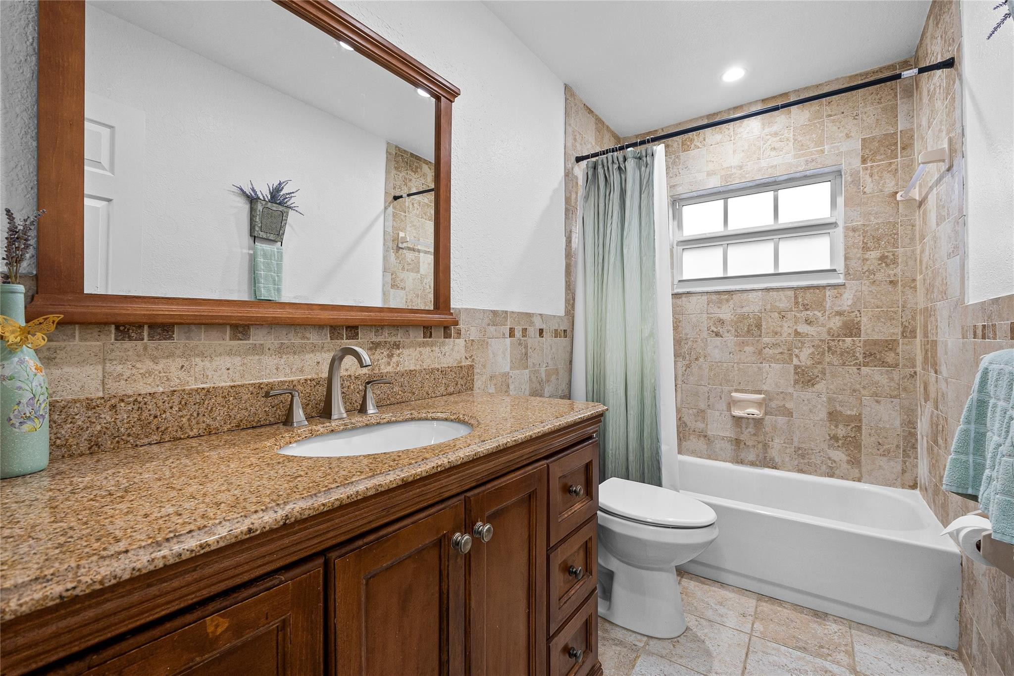 3801 NW 115th Terrace