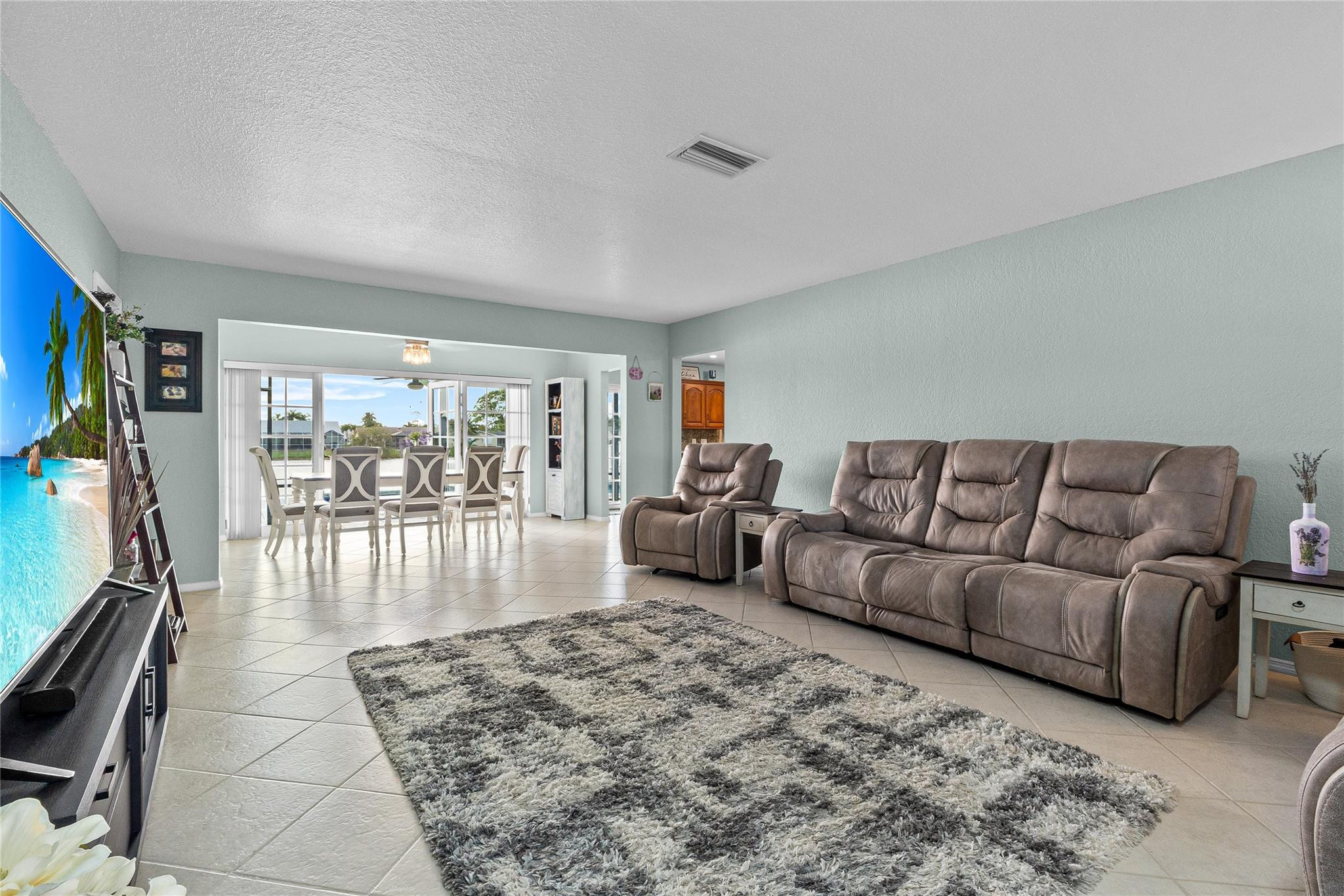 3801 NW 115th Terrace