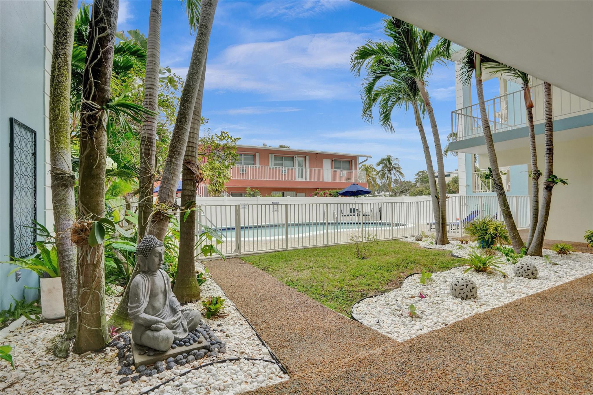 3216 SE 8th Street 101