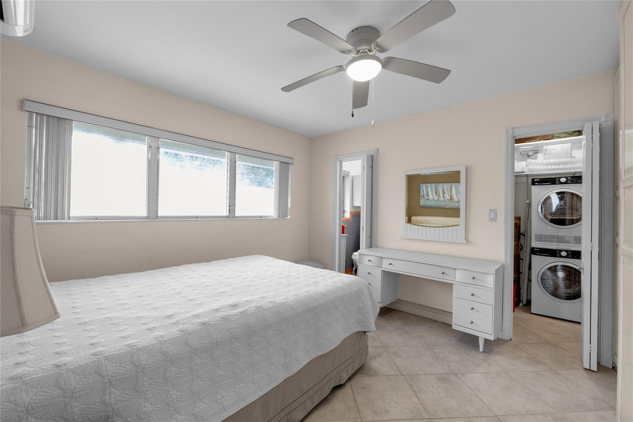 223 S Federal Highway 22