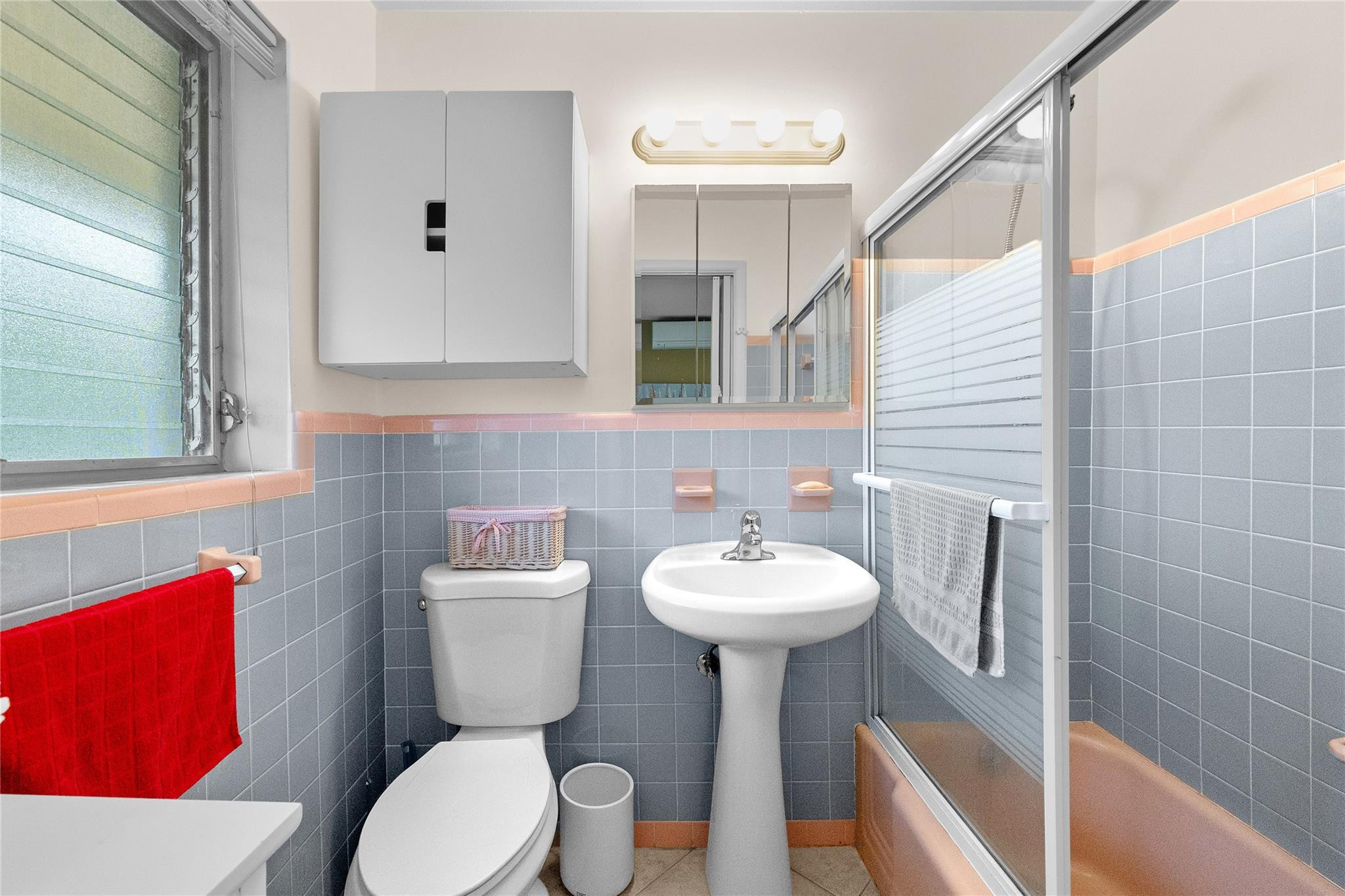 223 S Federal Highway 22