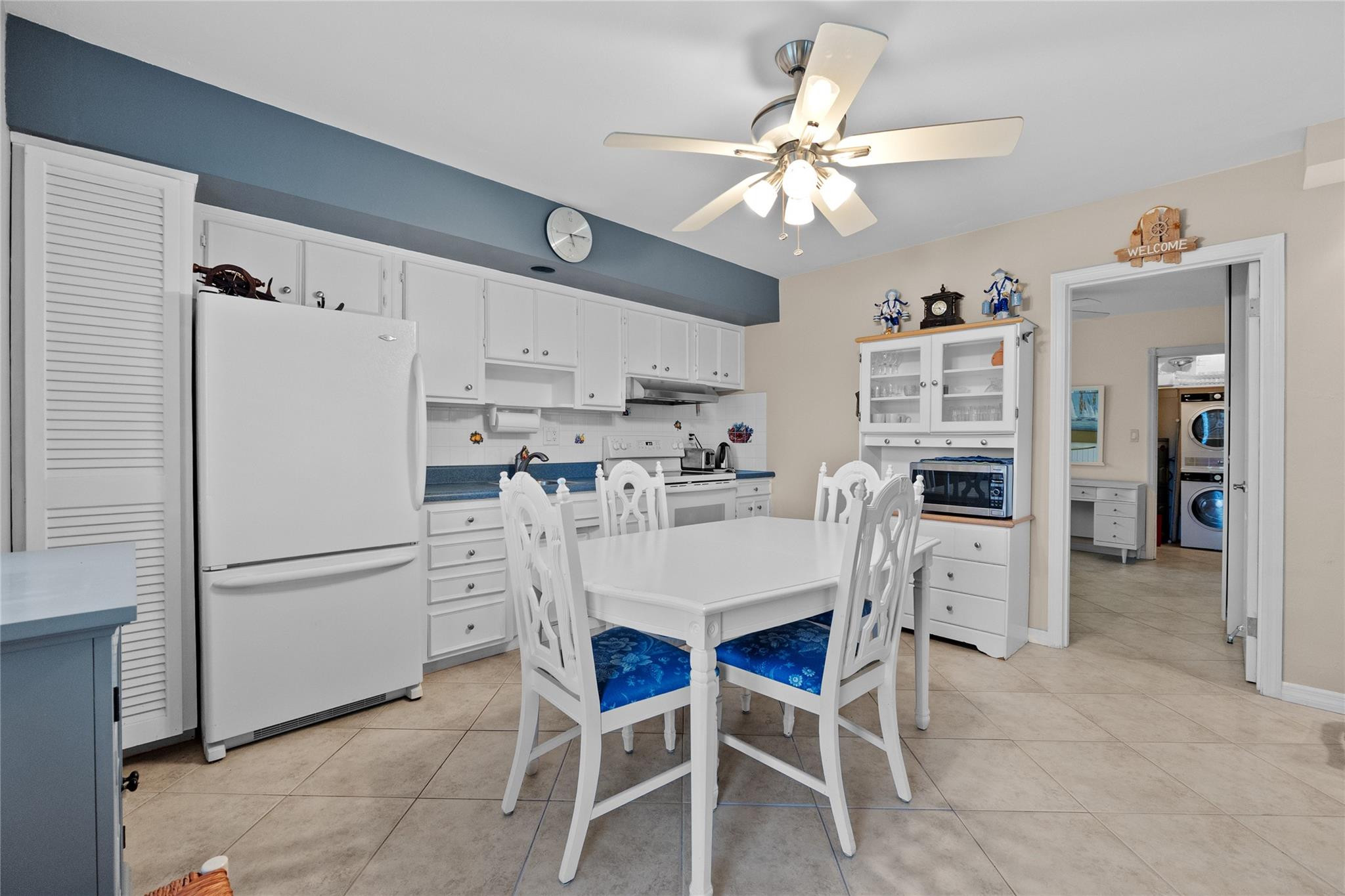 223 S Federal Highway 22