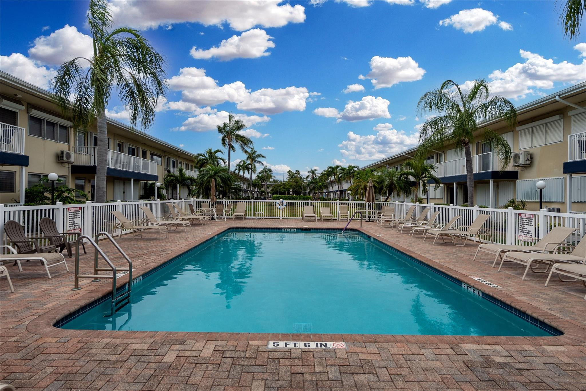 223 S Federal Highway 22