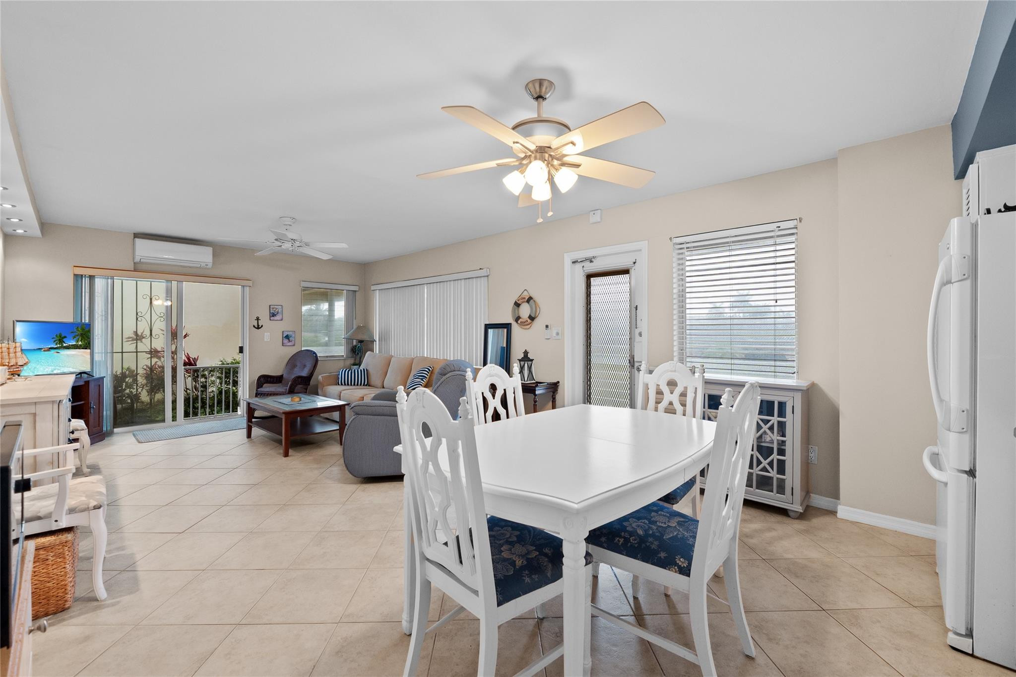 223 S Federal Highway 22