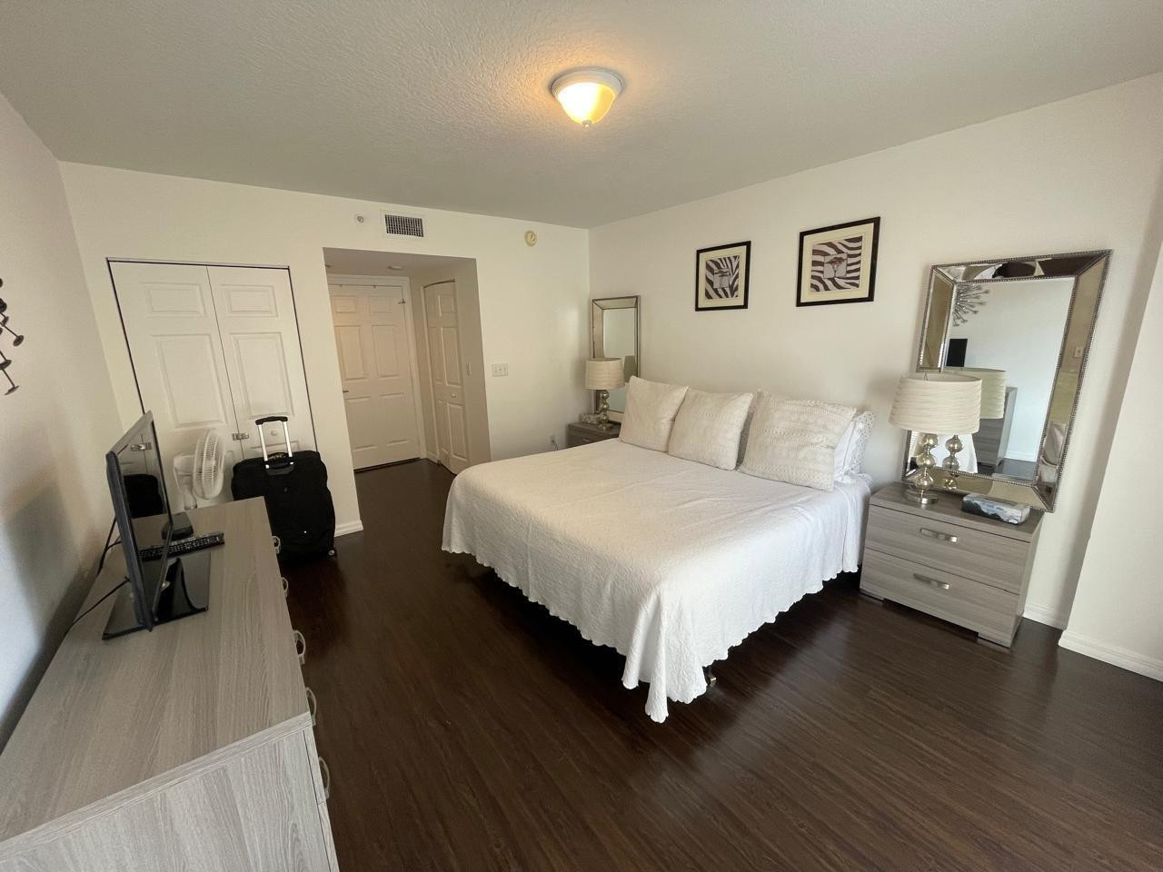 2080 S Ocean Drive 505