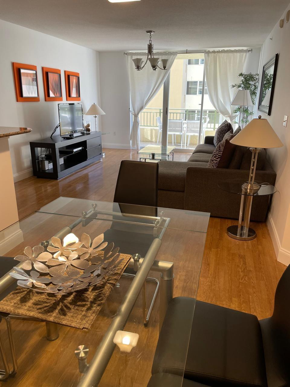 2080 S Ocean Drive 505