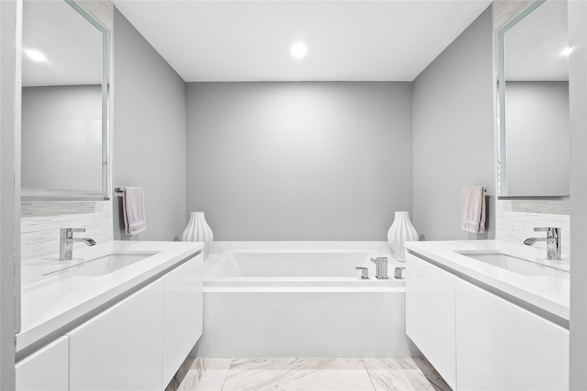 701 N Fort Lauderdale Beach Boulevard Unit: 1704