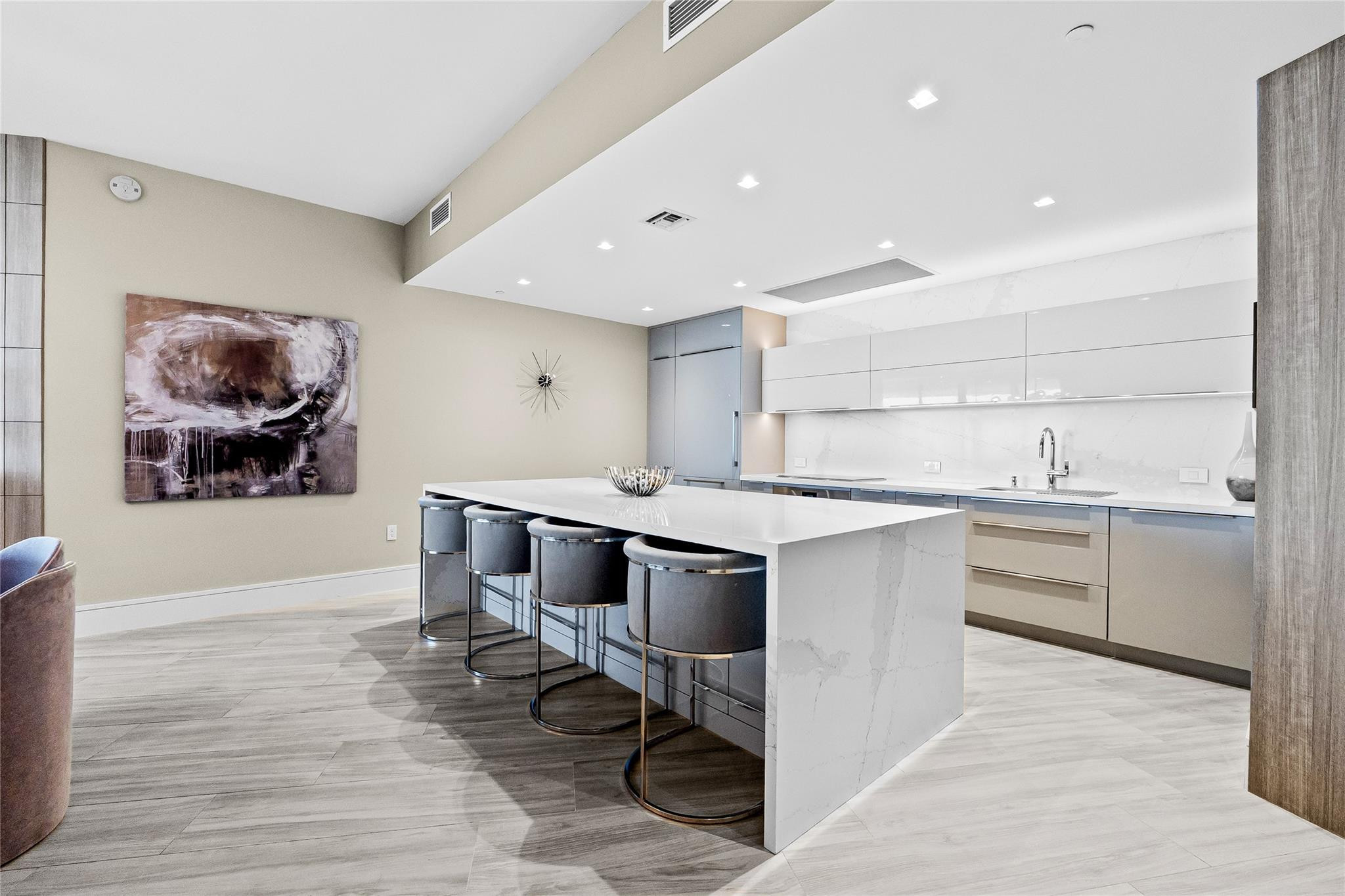 701 N Fort Lauderdale Beach Boulevard Unit: 1704