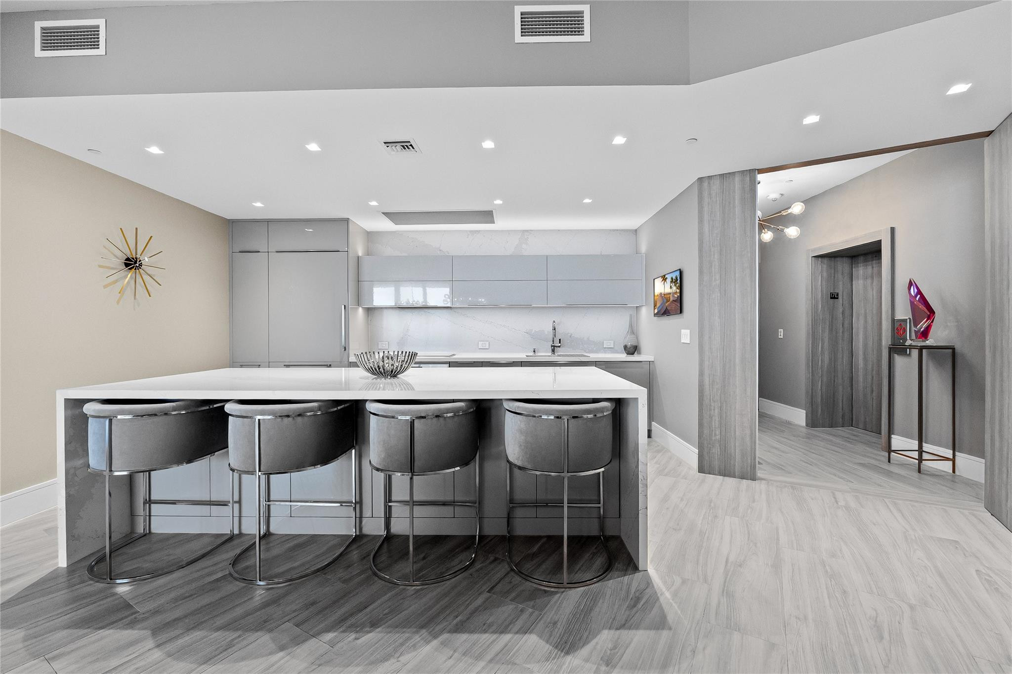 701 N Fort Lauderdale Beach Boulevard Unit: 1704