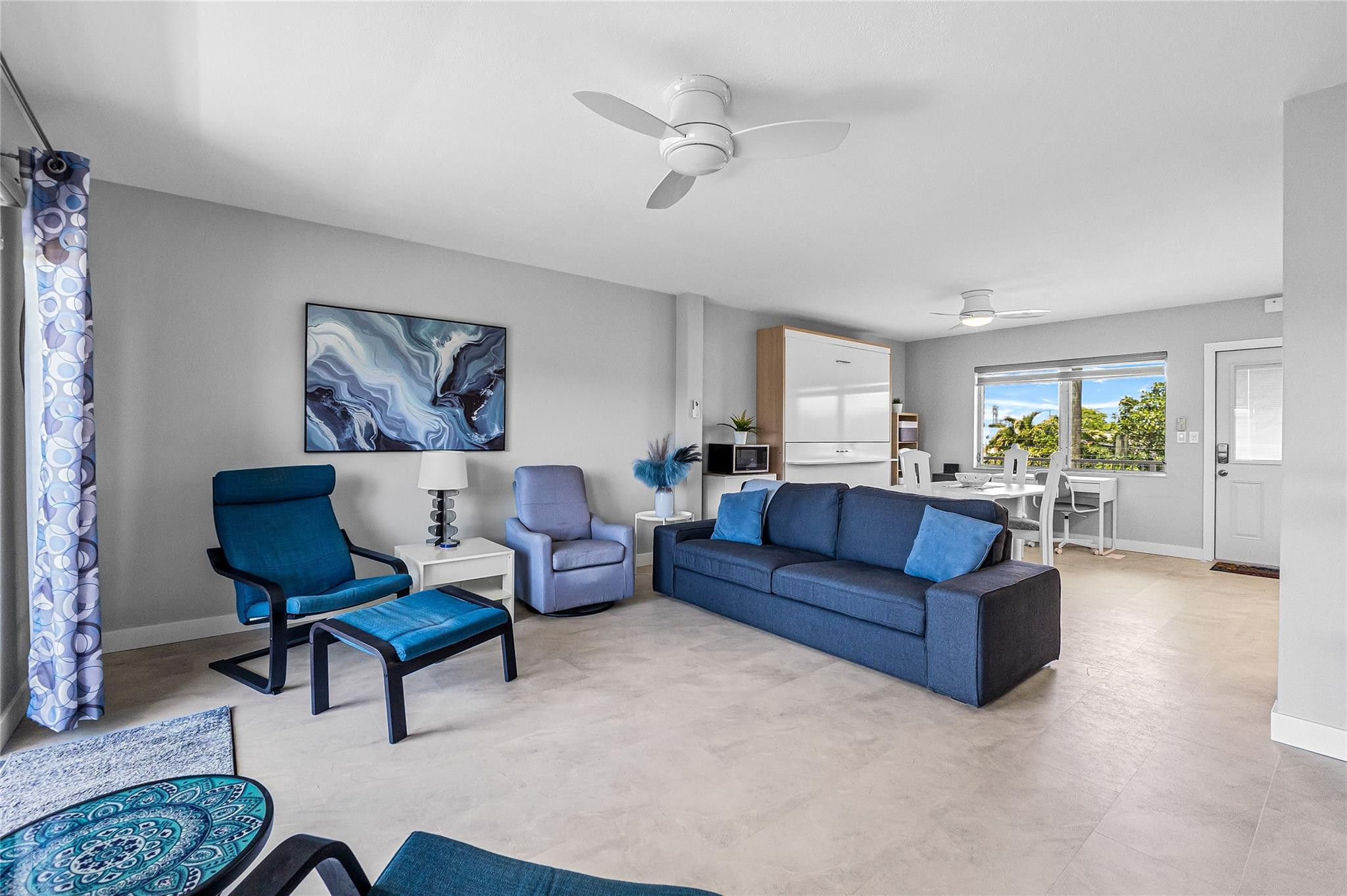 223 S Federal Highway 79