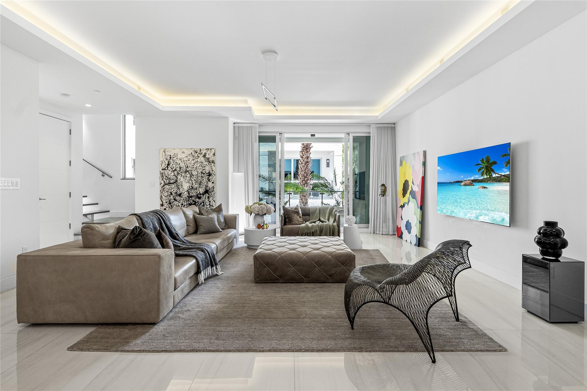244 Shore Court, Lauderdale-By-The-Sea