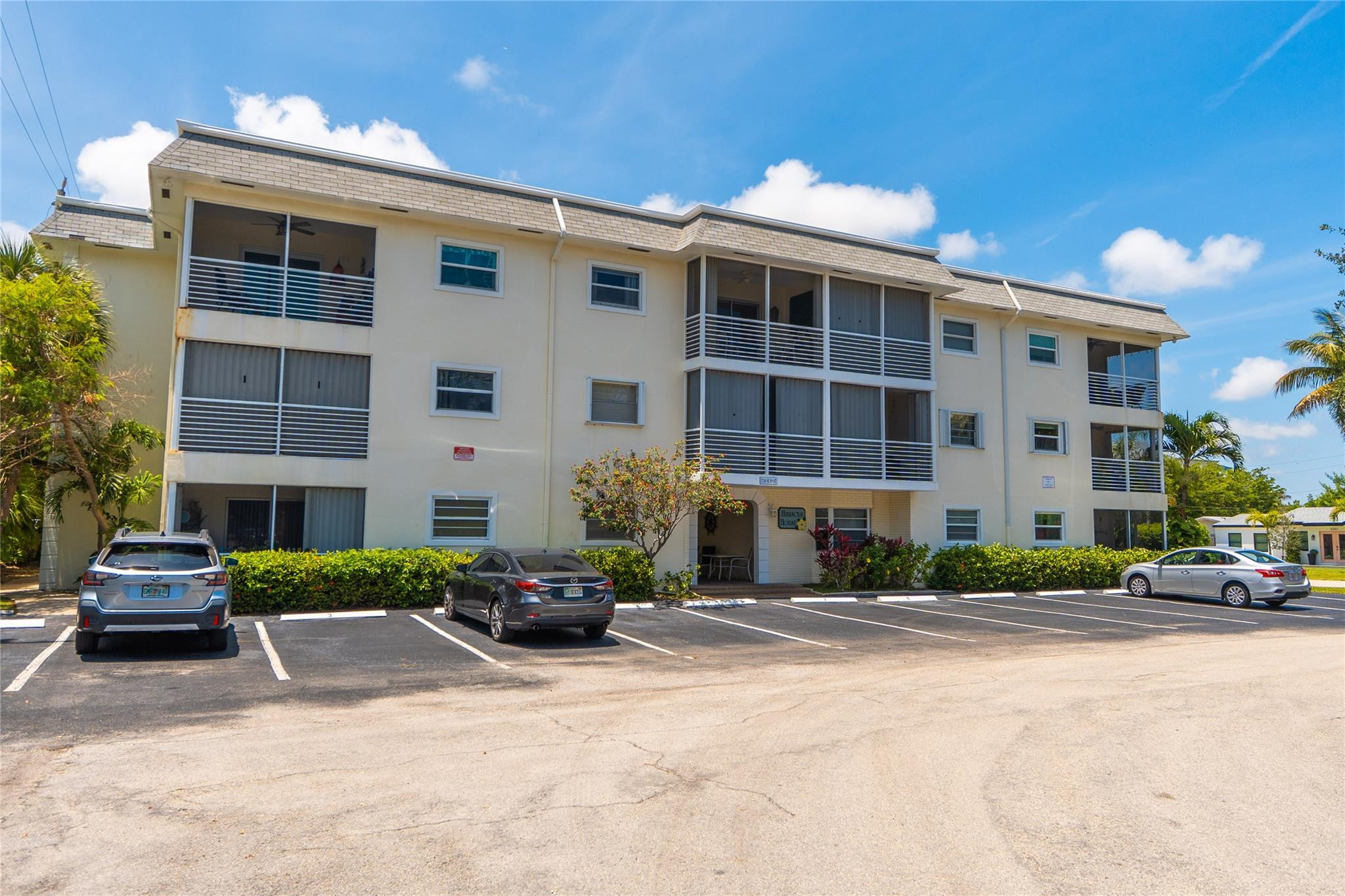 3216 SE 8th Street 303